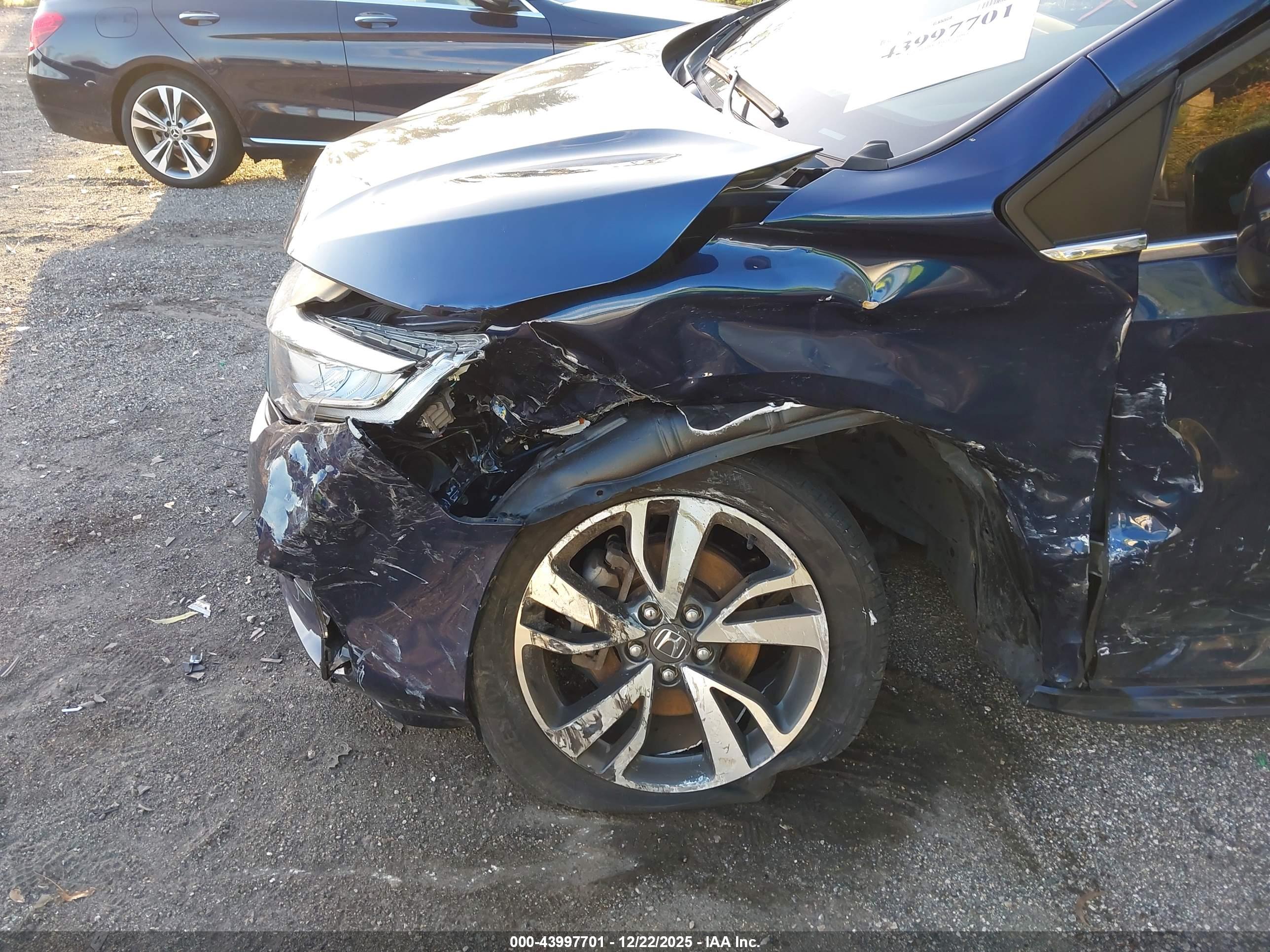 HONDA ODYSSEY image 6