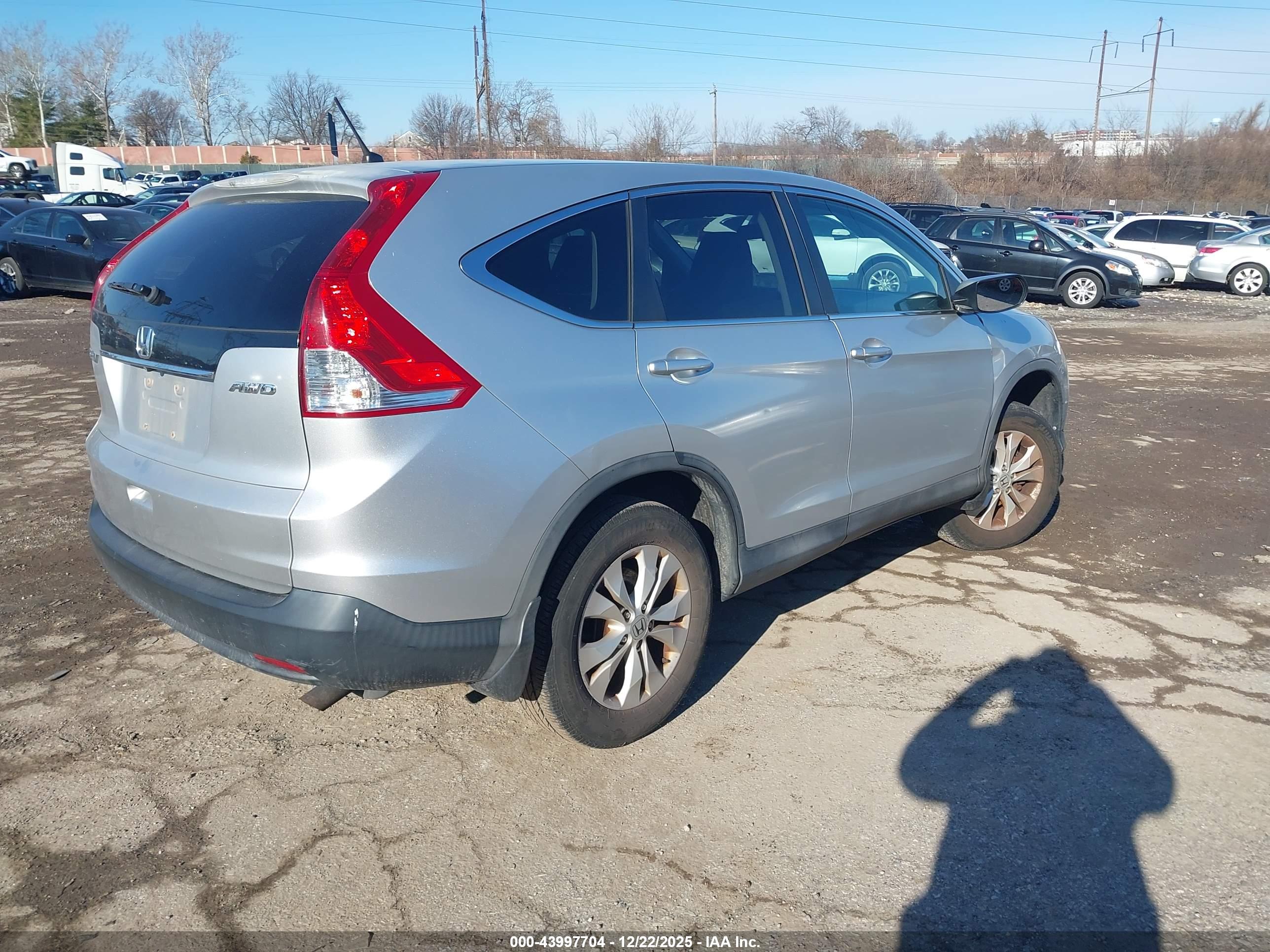 HONDA CR-V image 4
