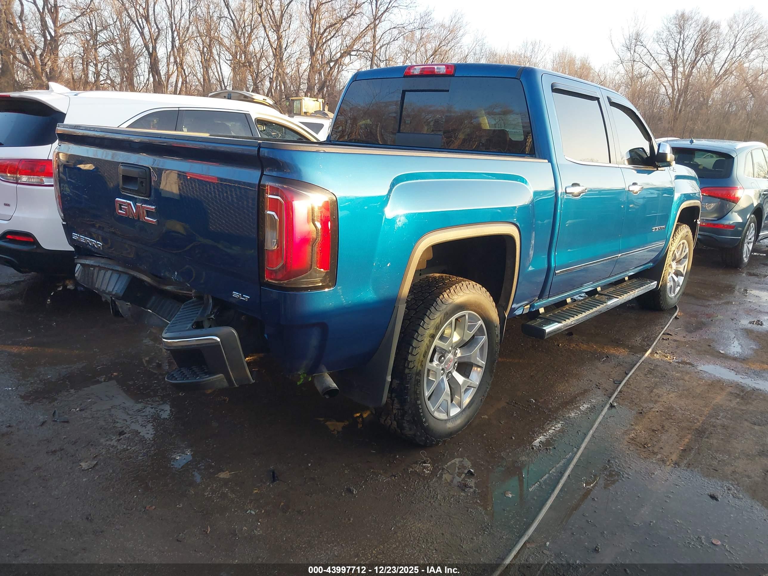 GMC SIERRA image 4