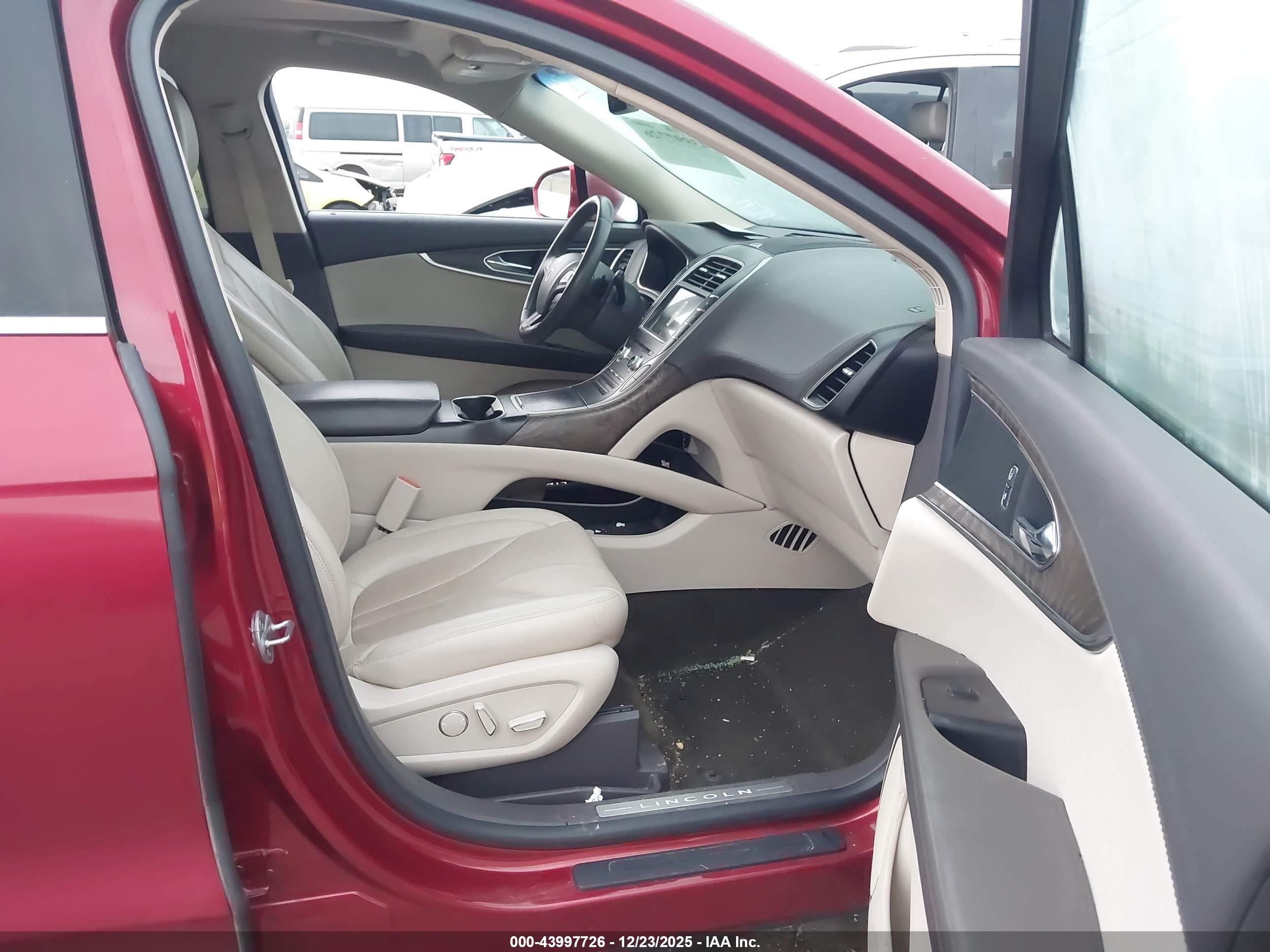 LINCOLN MKX image 5