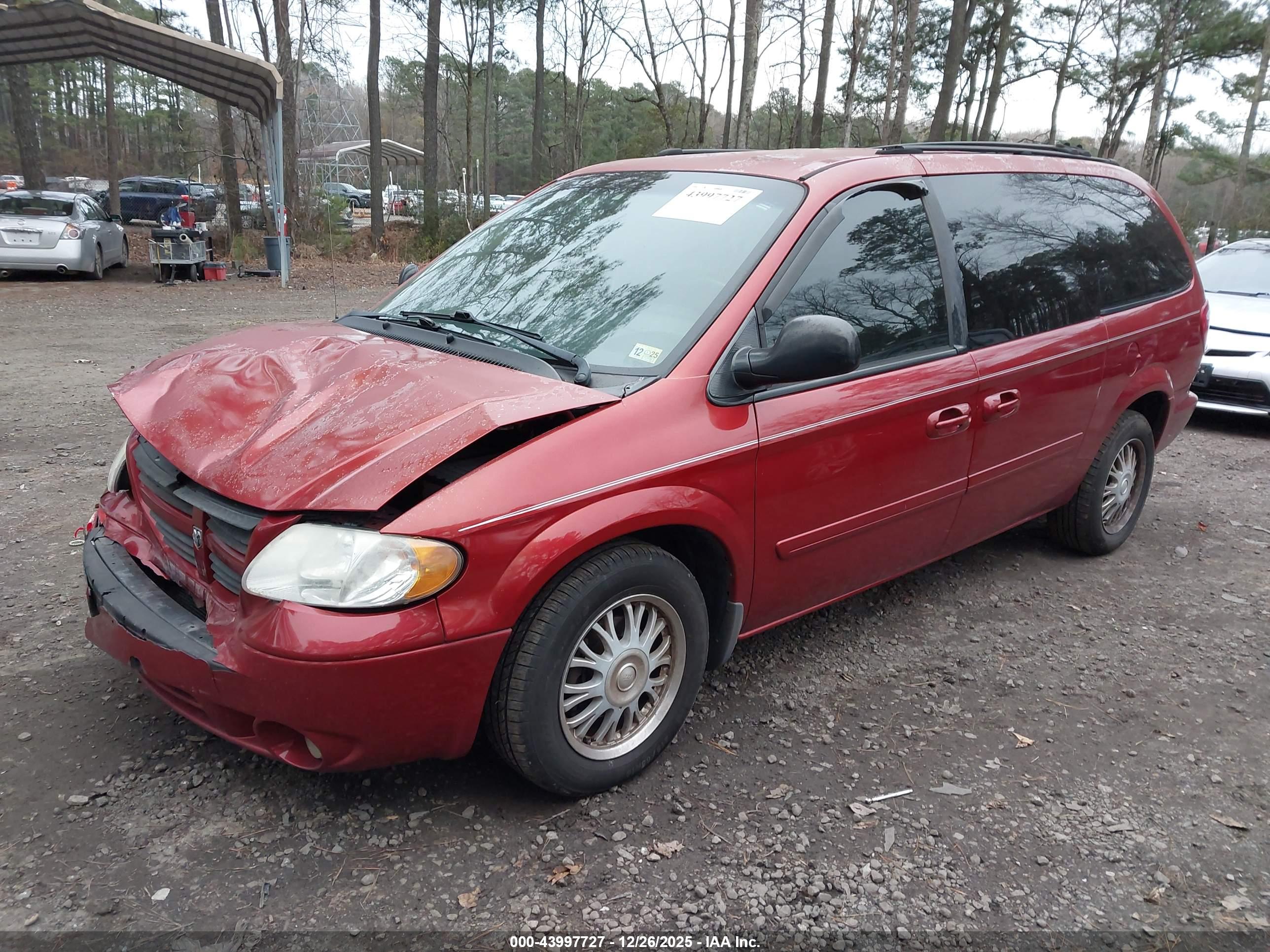 DODGE GRAND image 2