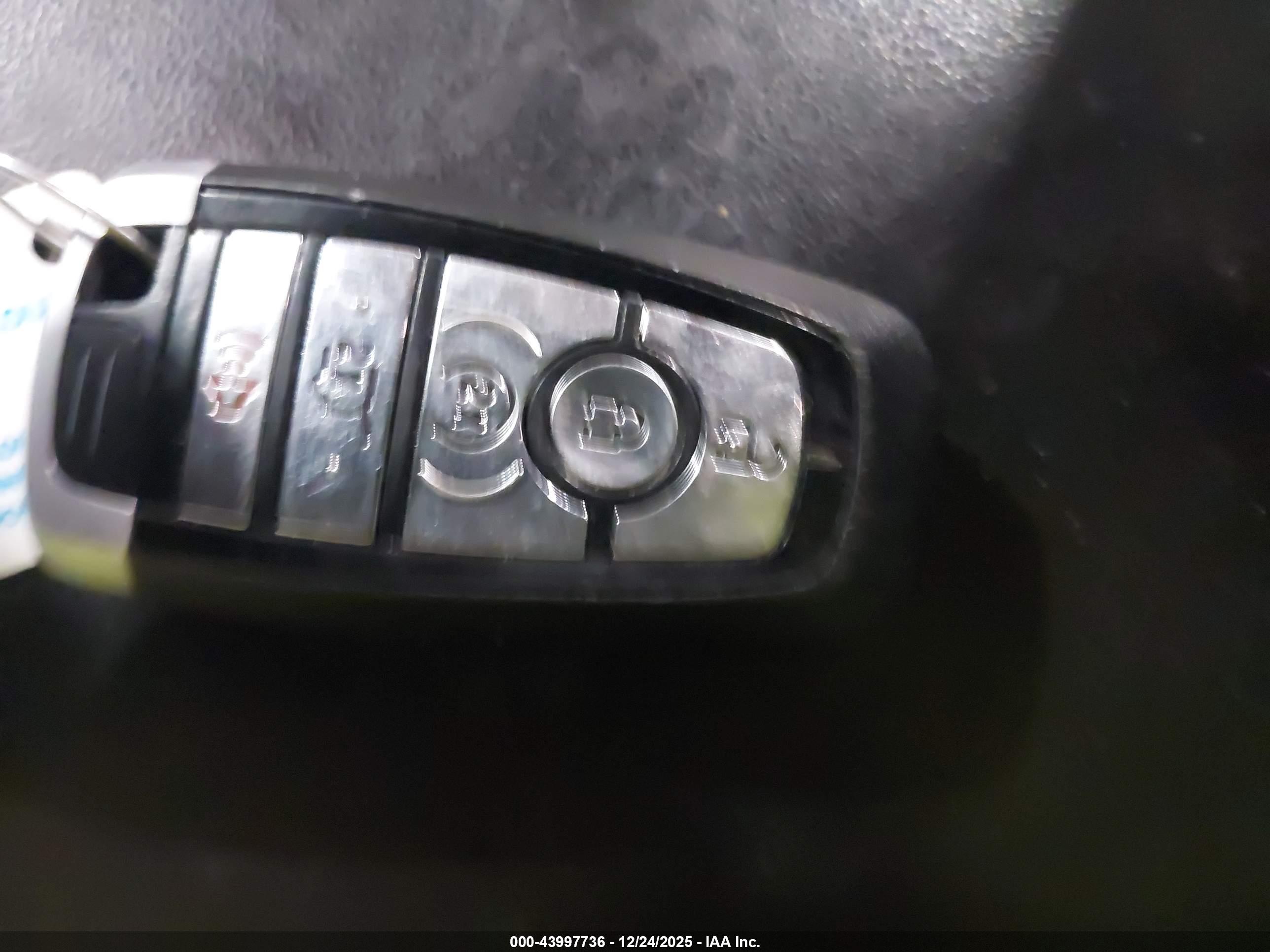 LINCOLN AVIATOR image 11