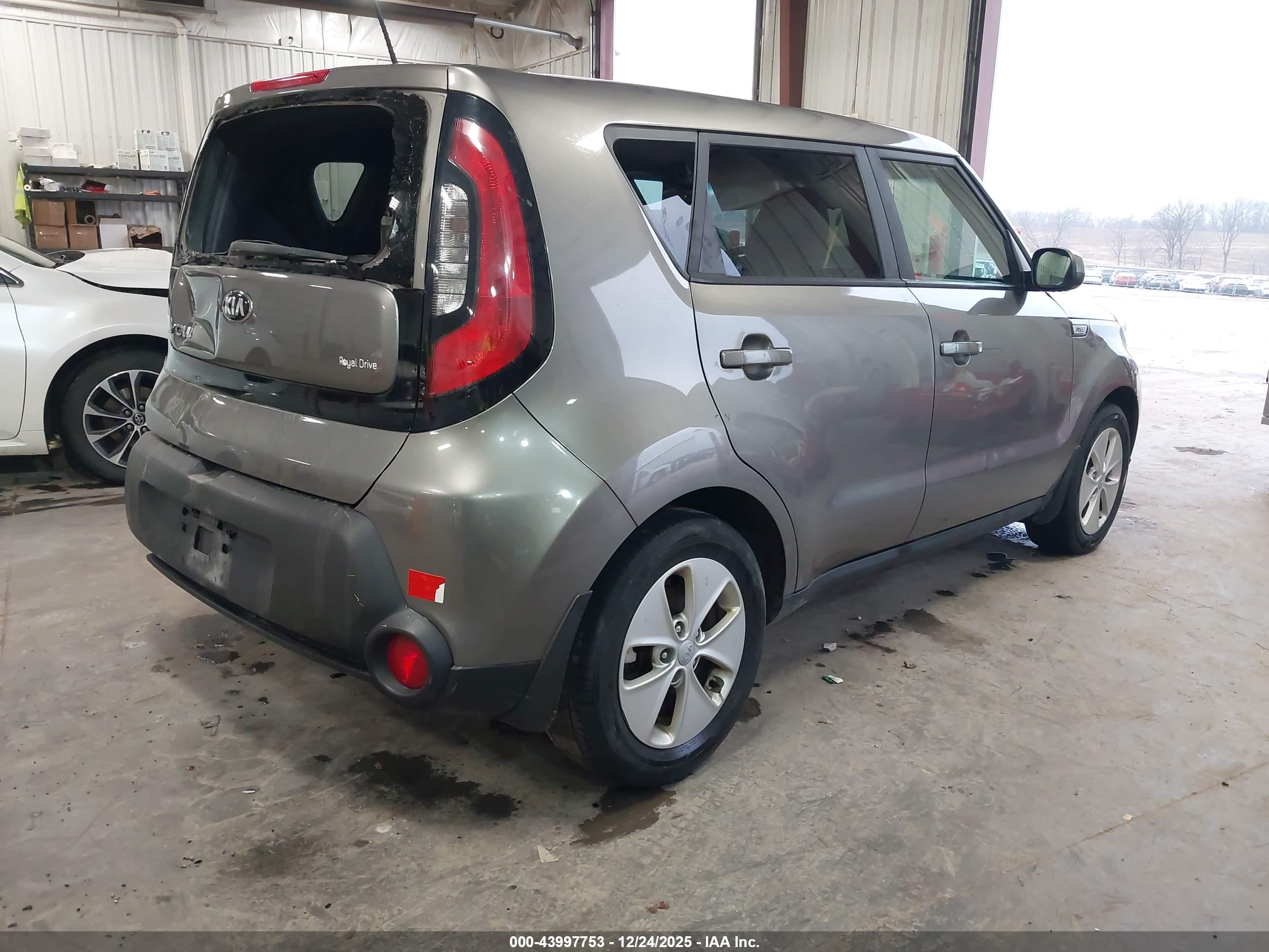 KIA SOUL image 4