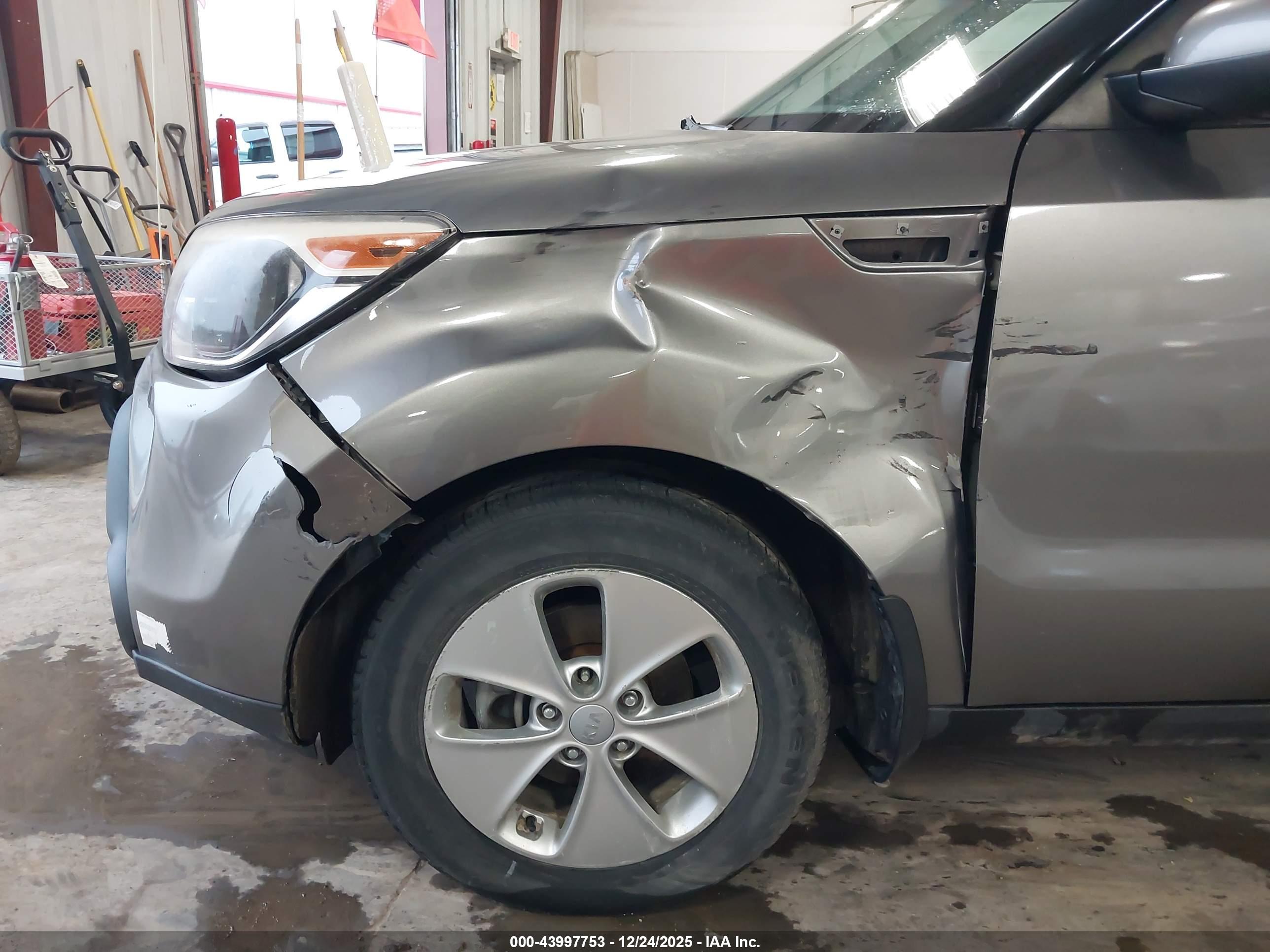 KIA SOUL image 6