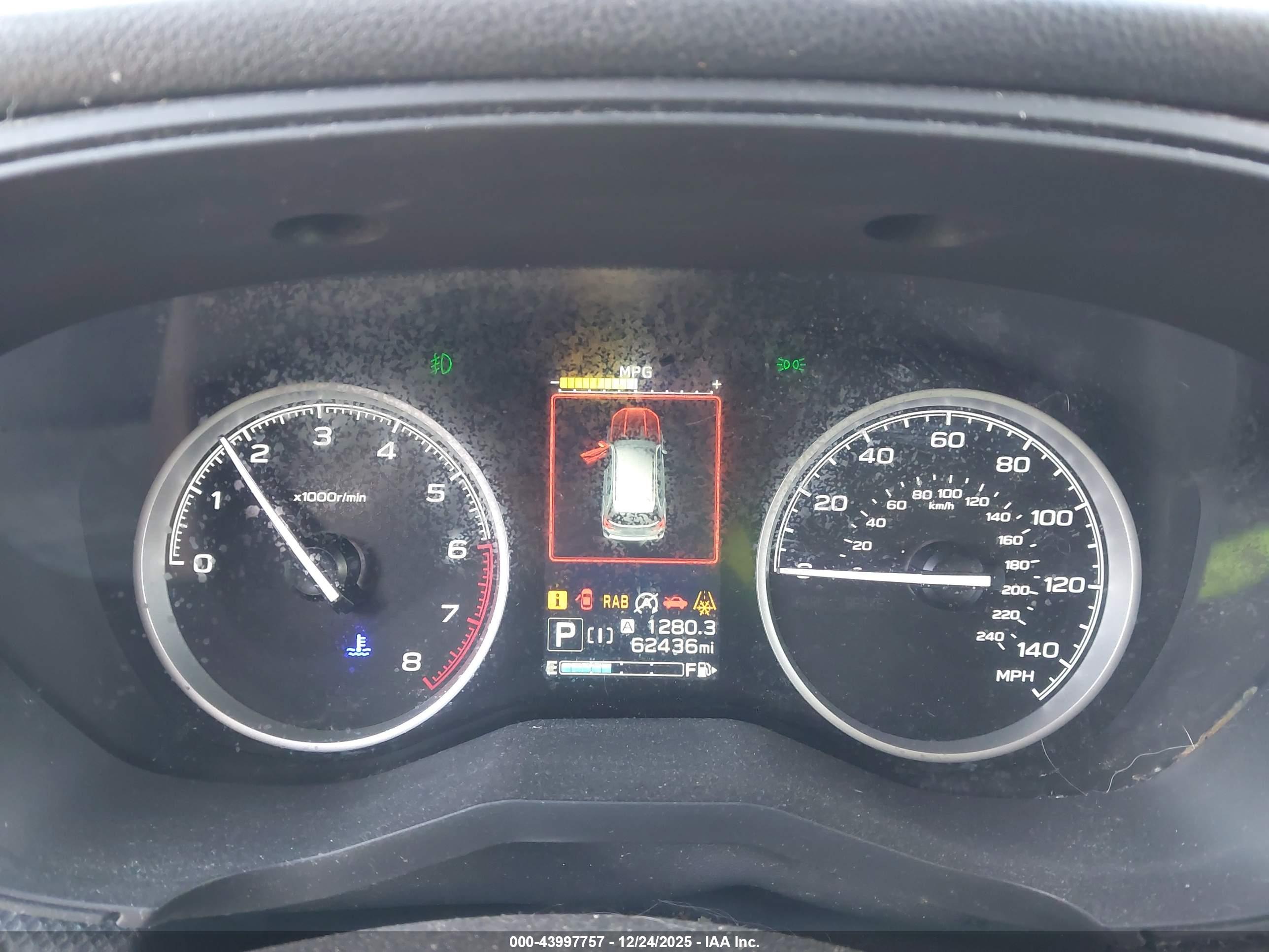SUBARU FORESTER image 7