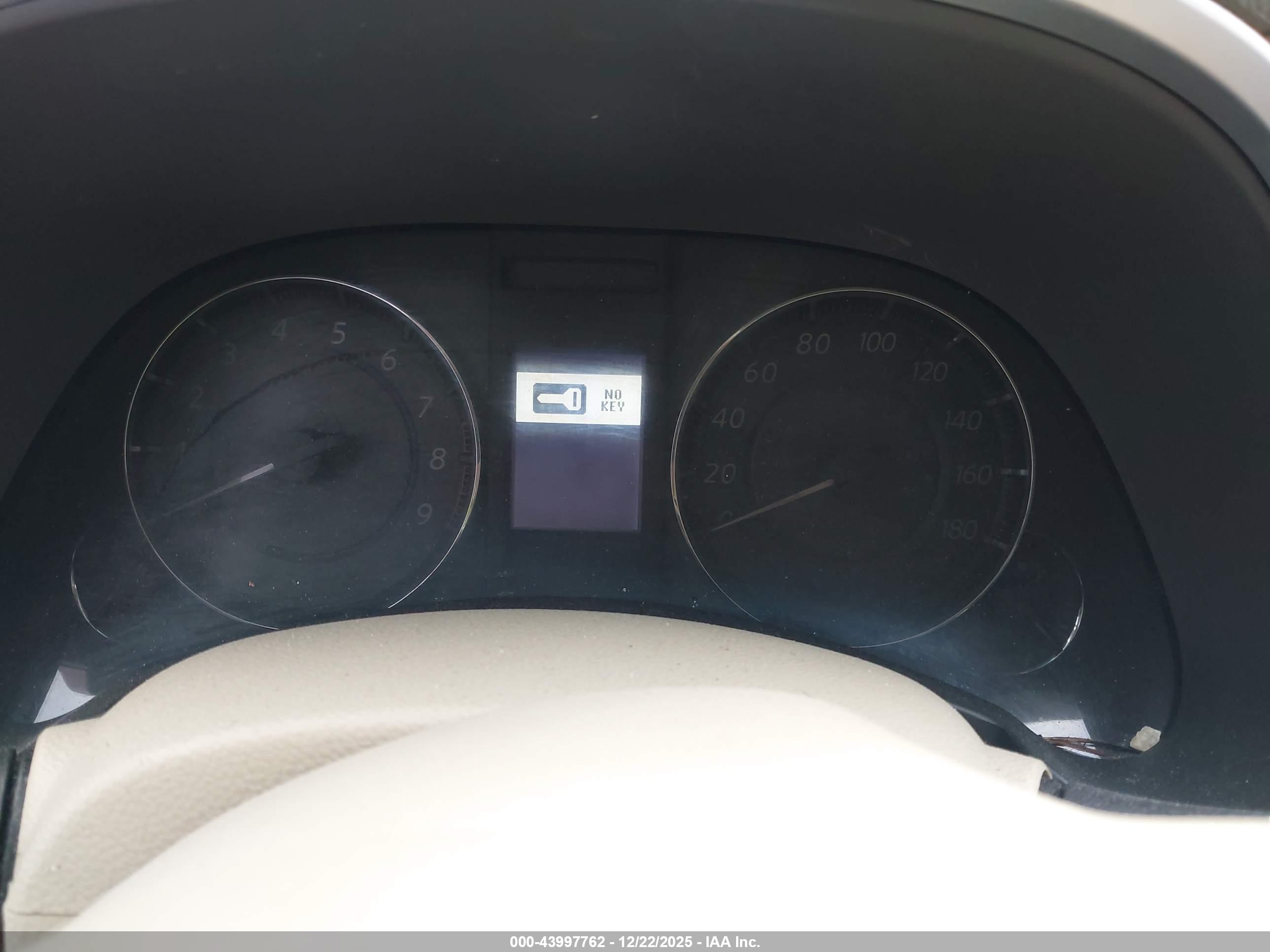 INFINITI FX35 image 7
