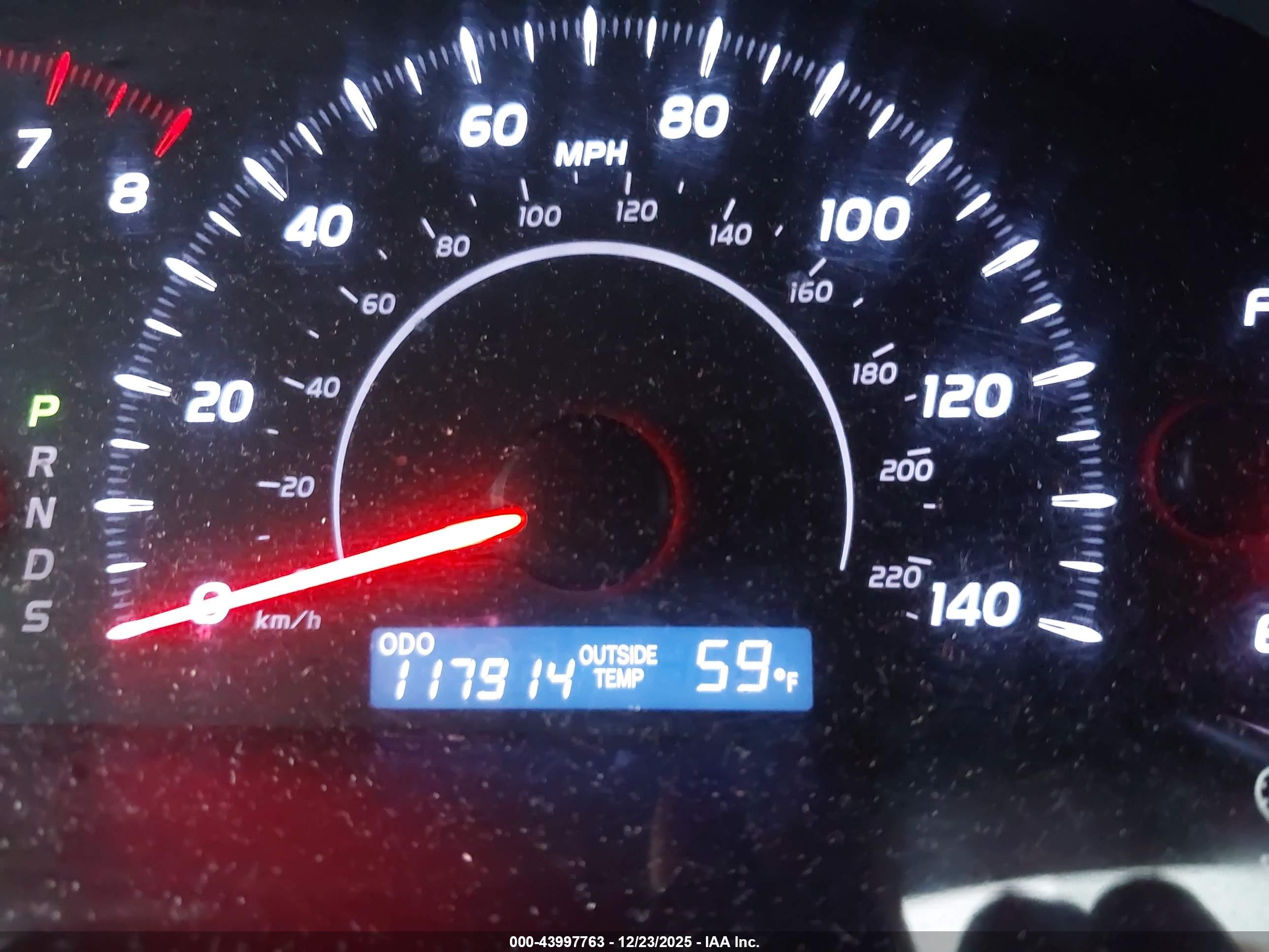 TOYOTA CAMRY image 7