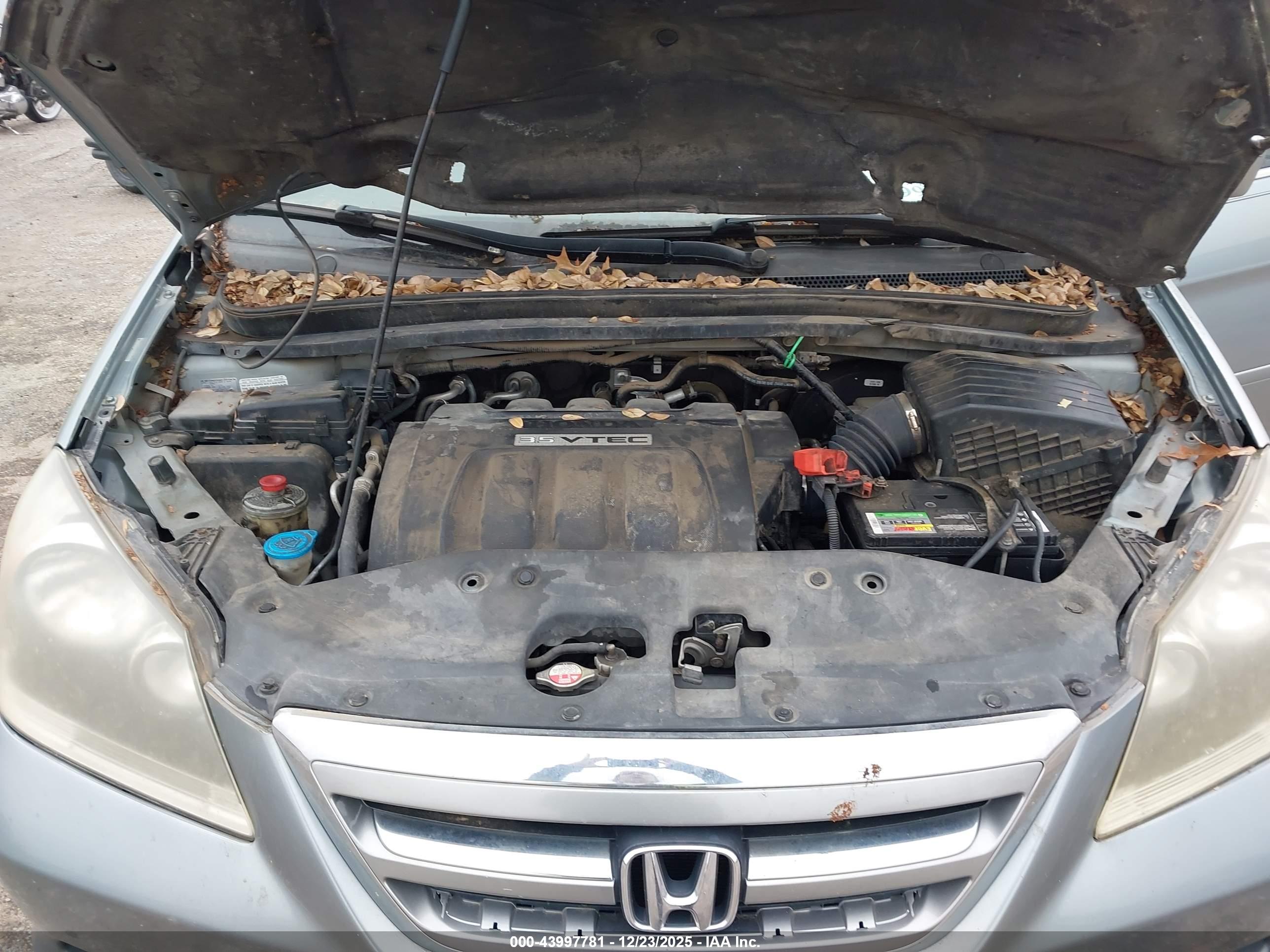 HONDA ODYSSEY image 10