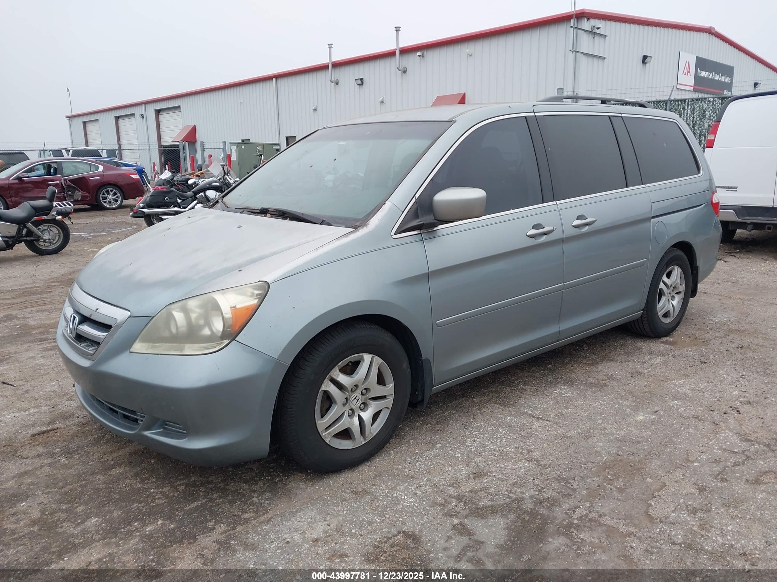 HONDA ODYSSEY image 2
