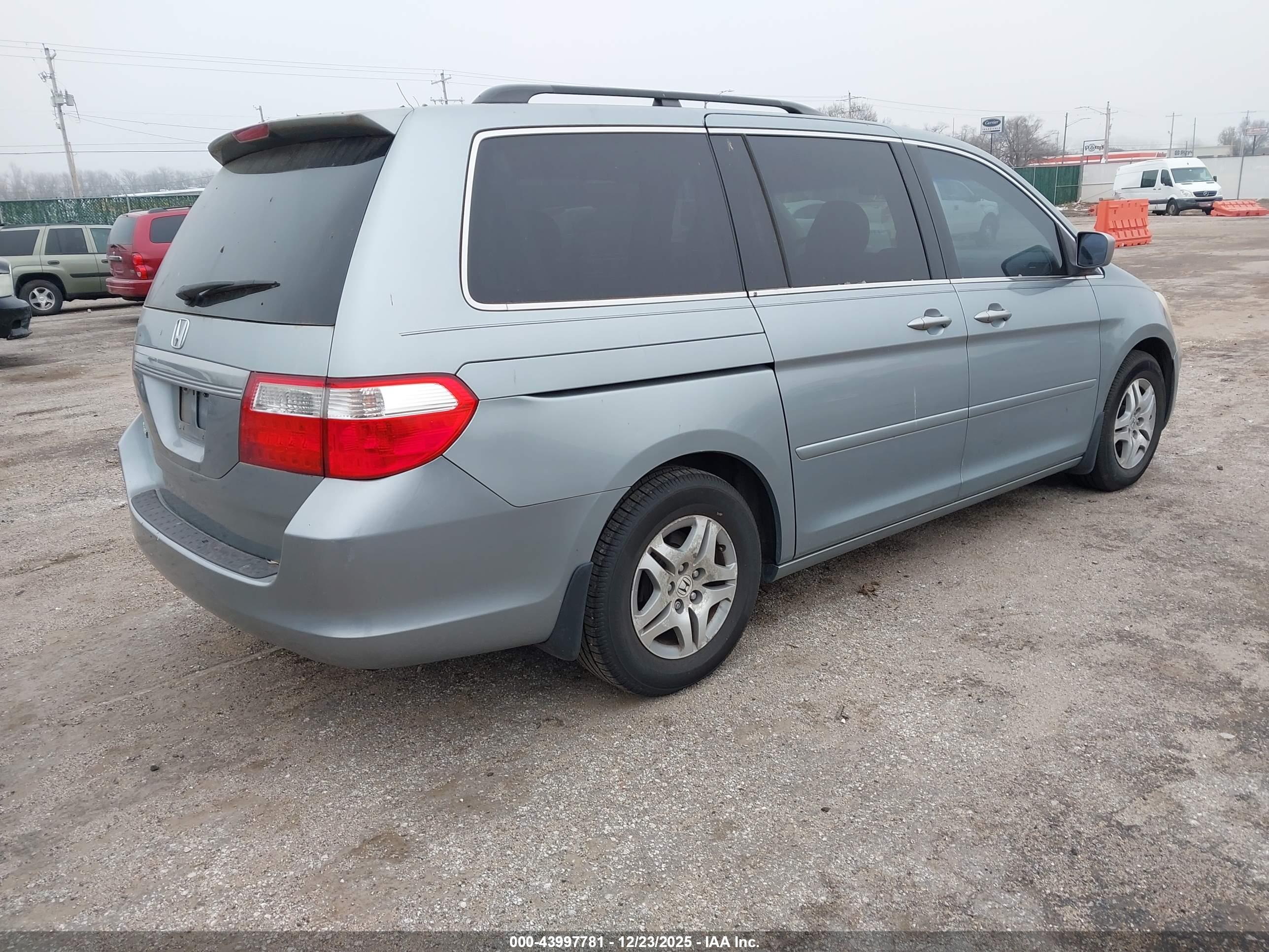 HONDA ODYSSEY image 4
