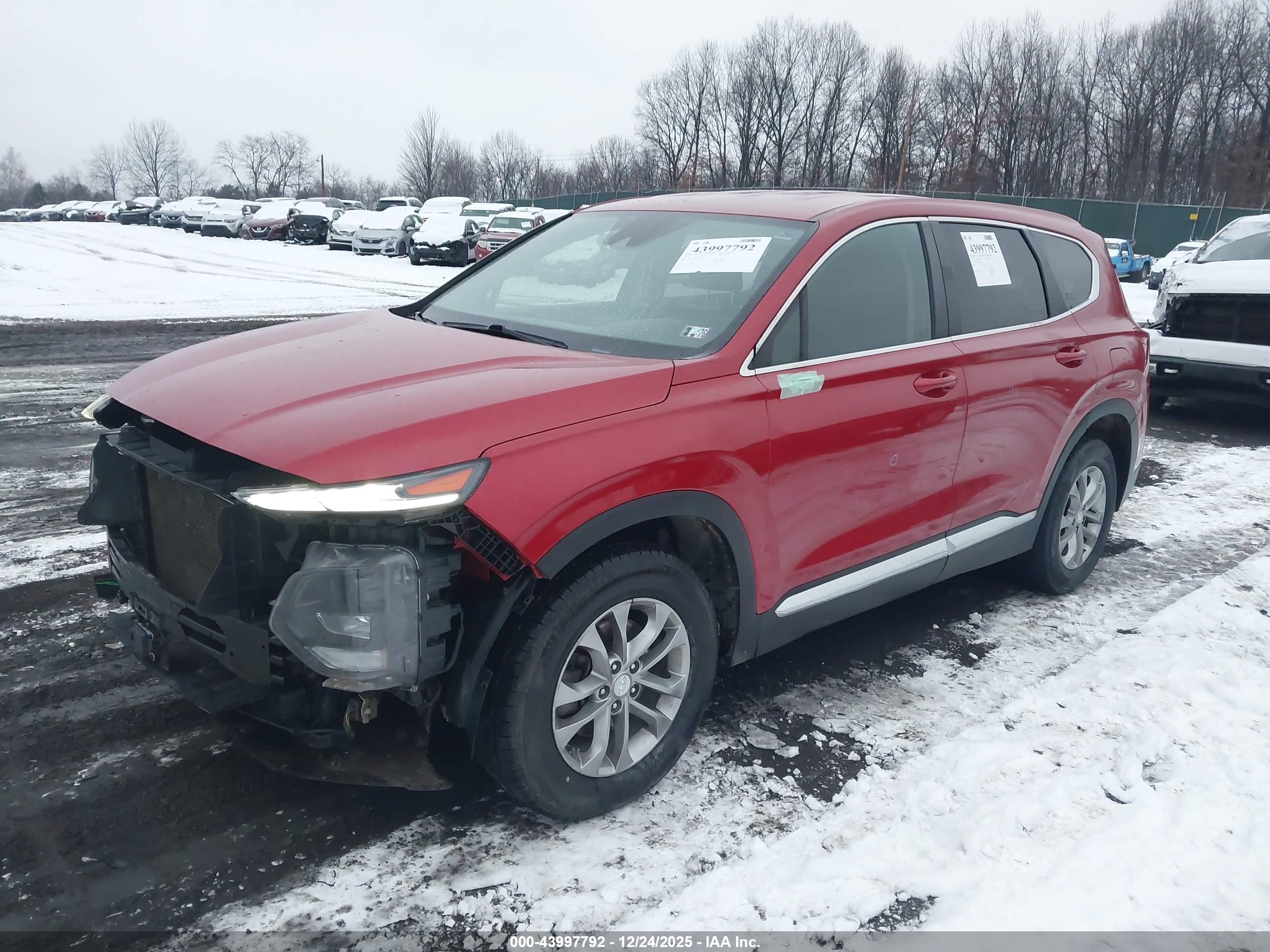 HYUNDAI SANTA image 2