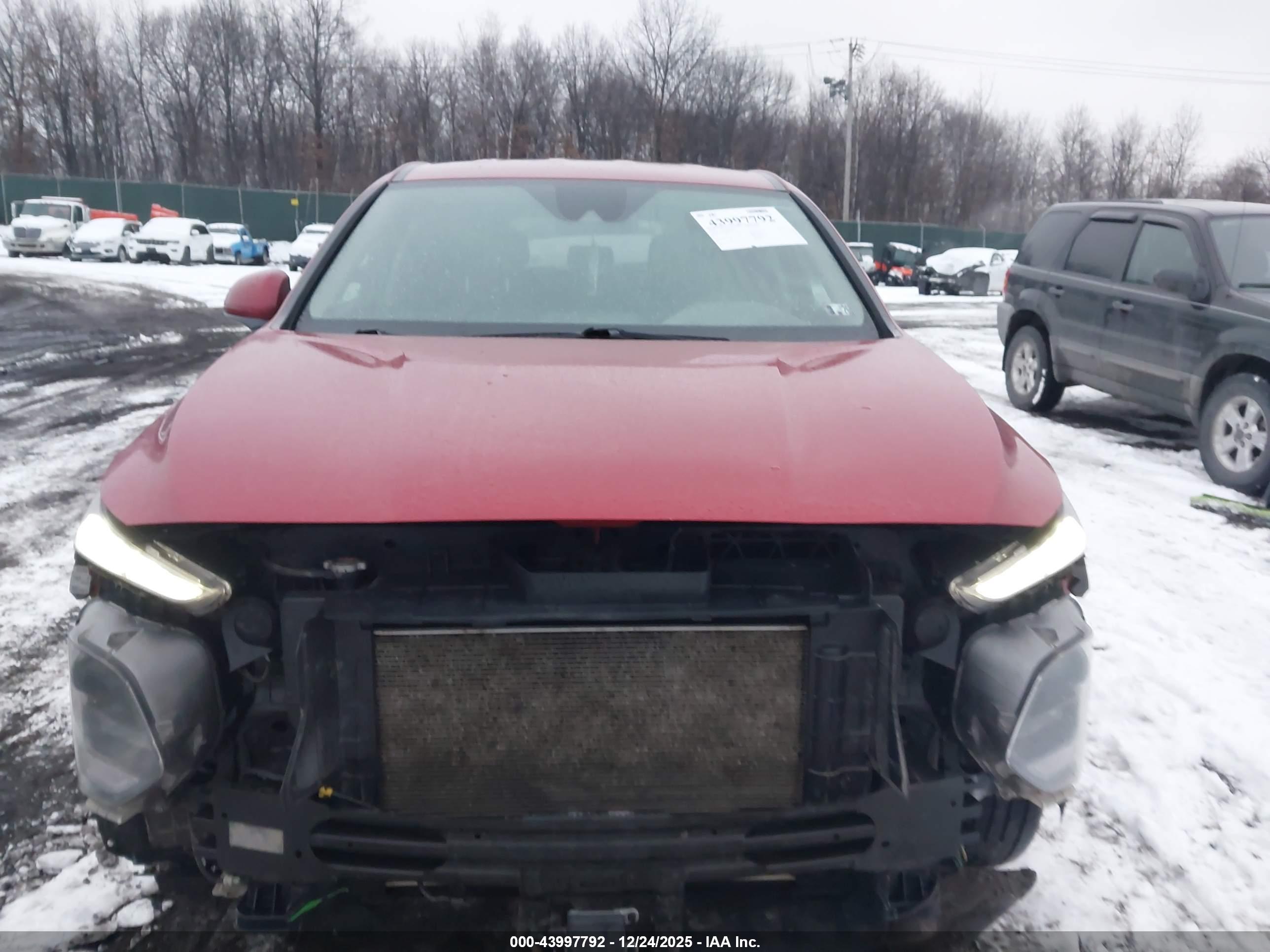 HYUNDAI SANTA image 6