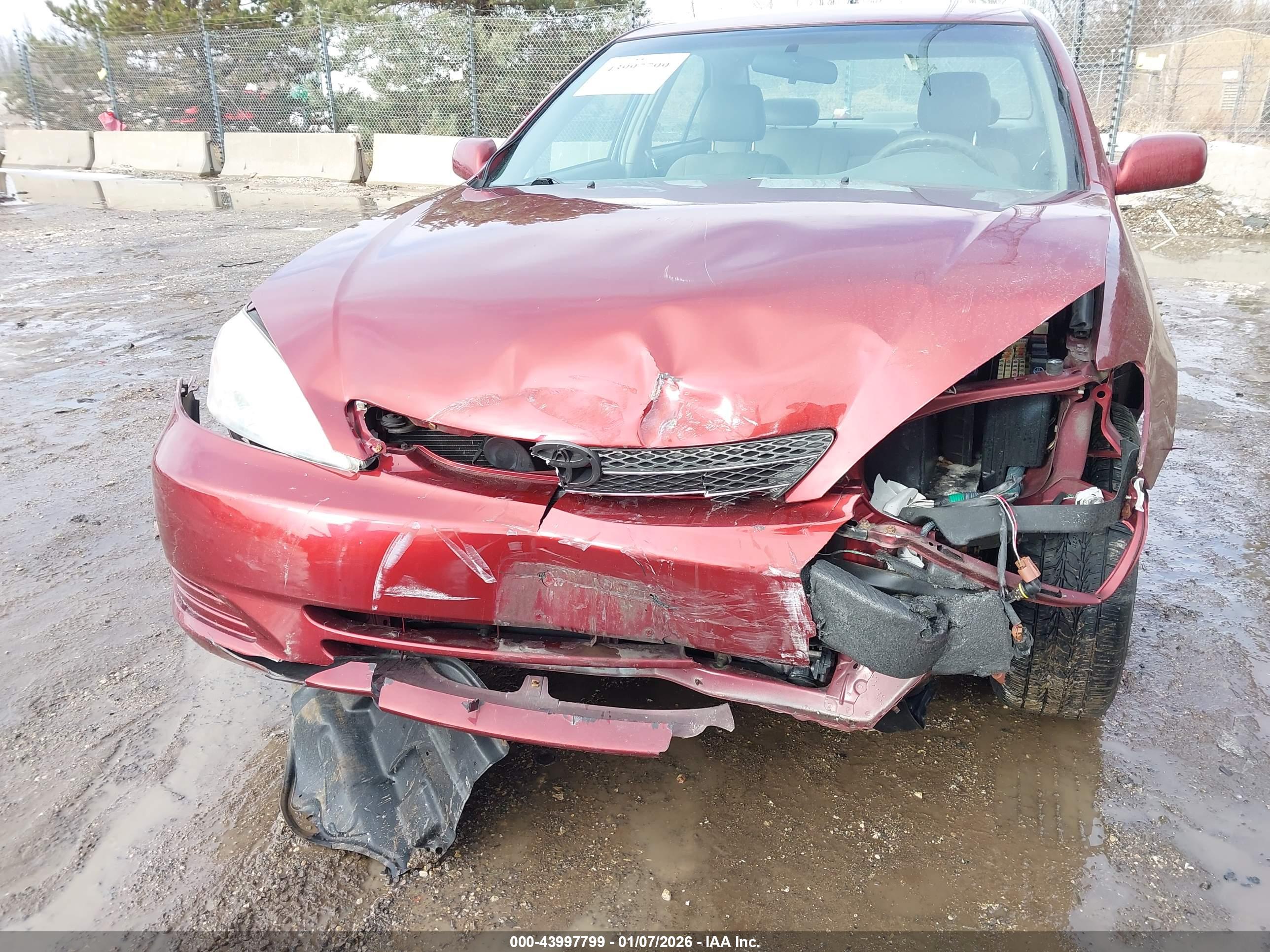 TOYOTA CAMRY image 6