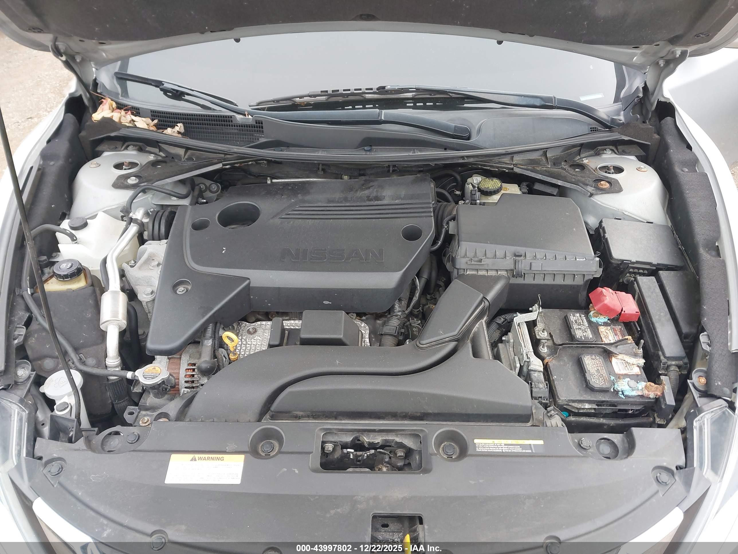 NISSAN ALTIMA image 10