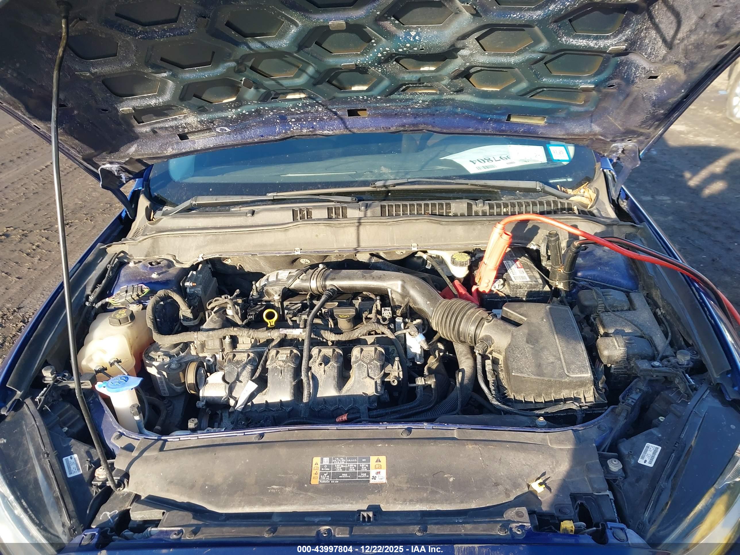 FORD FUSION image 10
