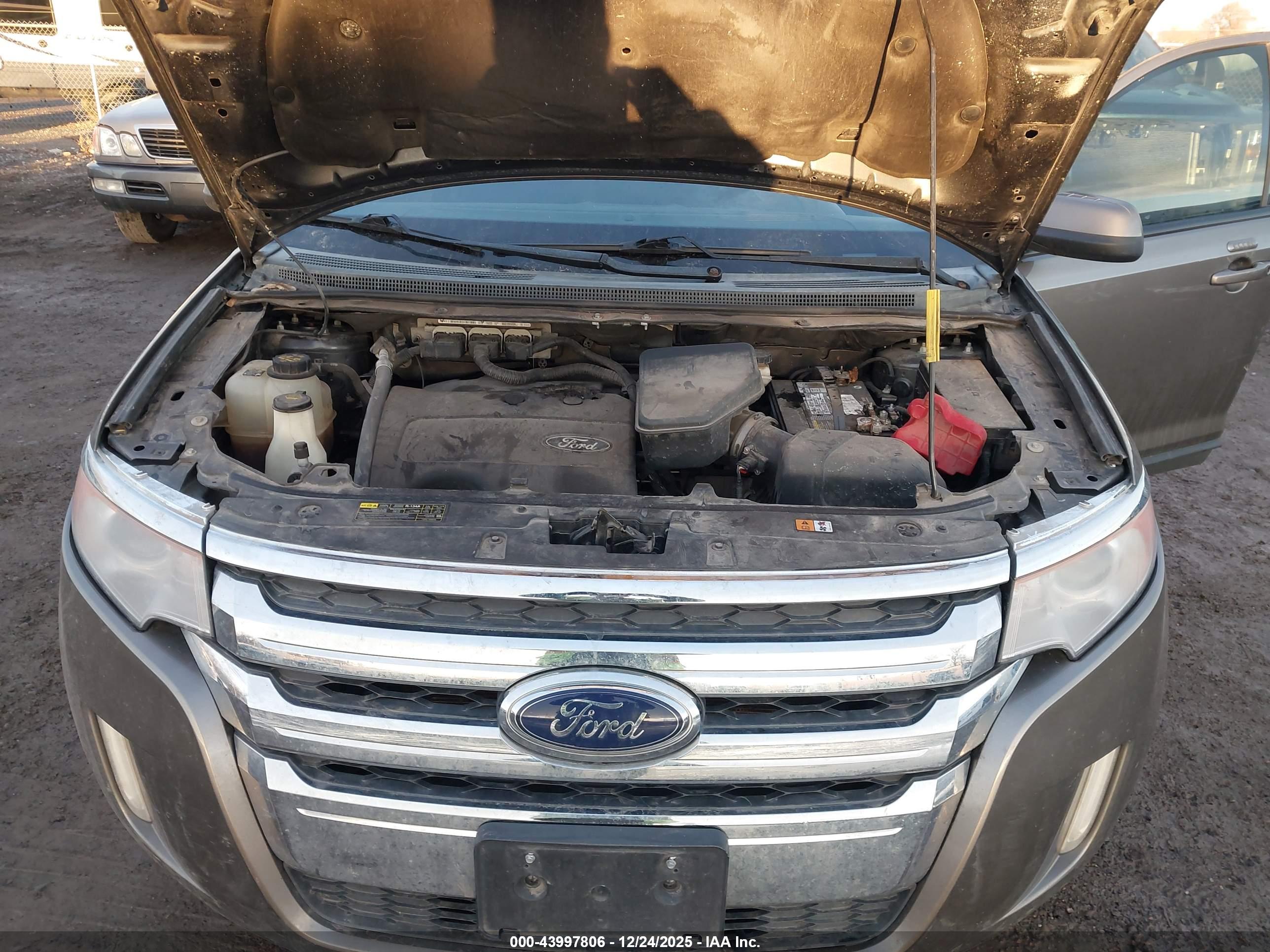 FORD EDGE image 10