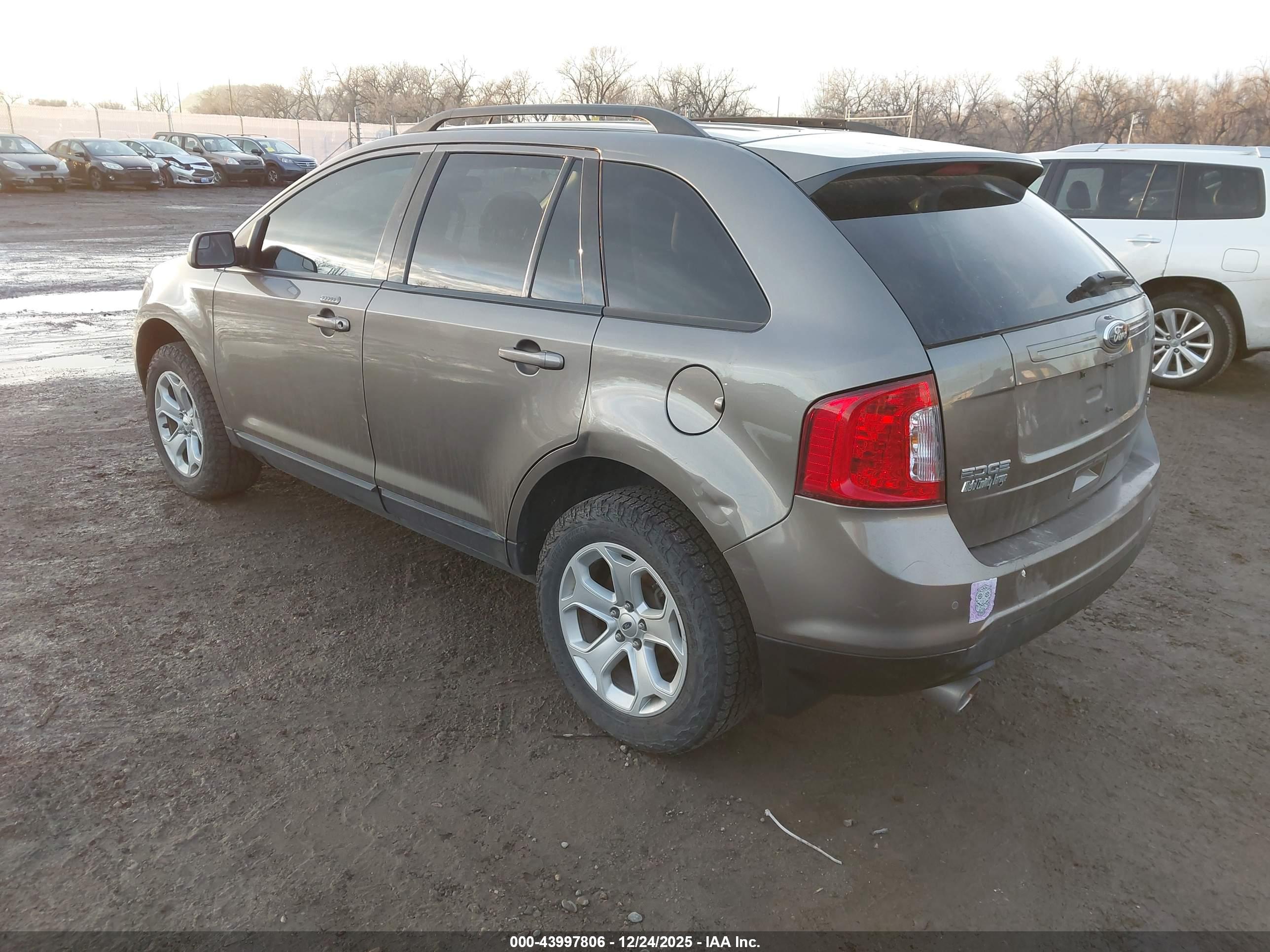 FORD EDGE image 3