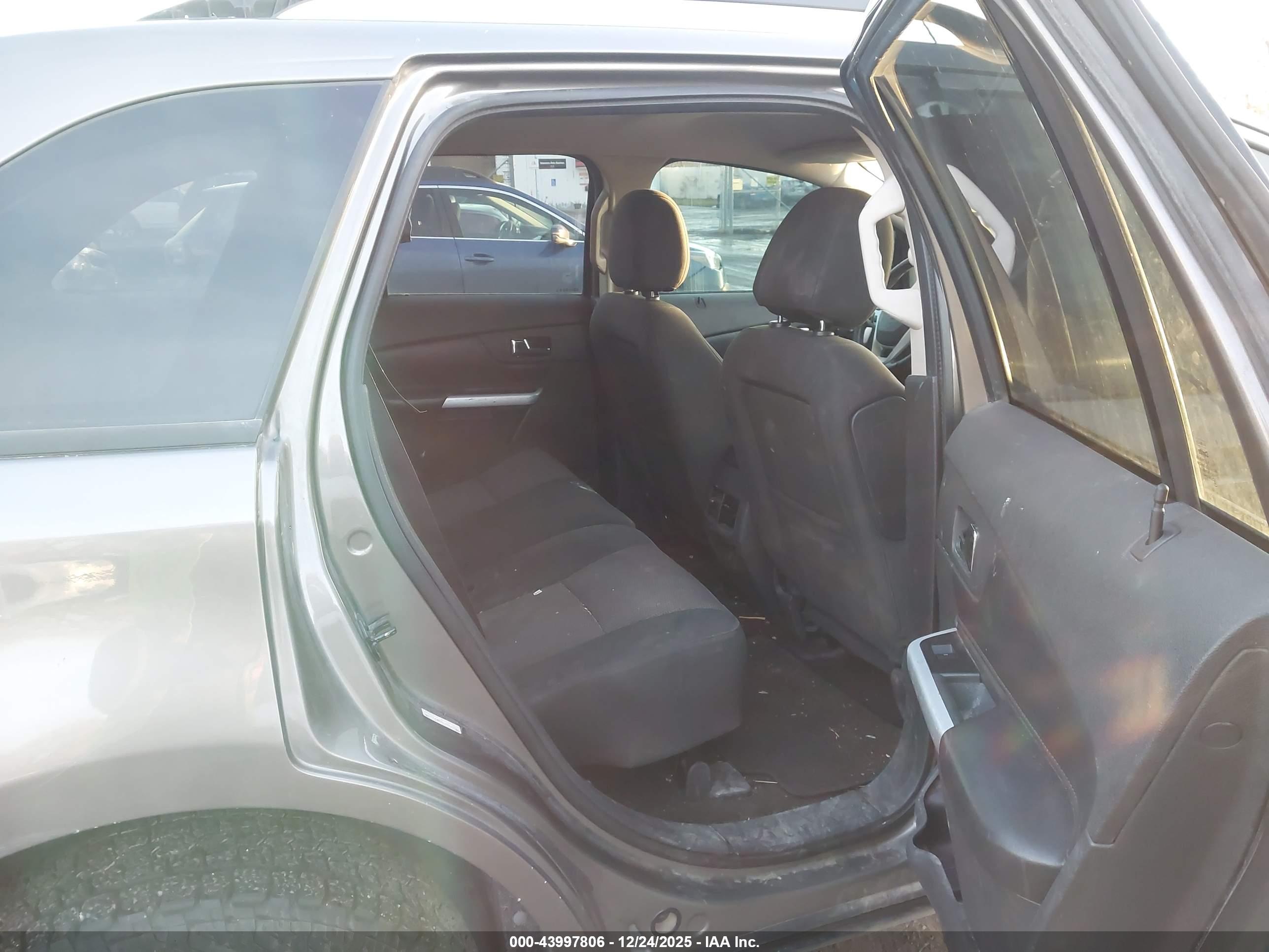 FORD EDGE image 8