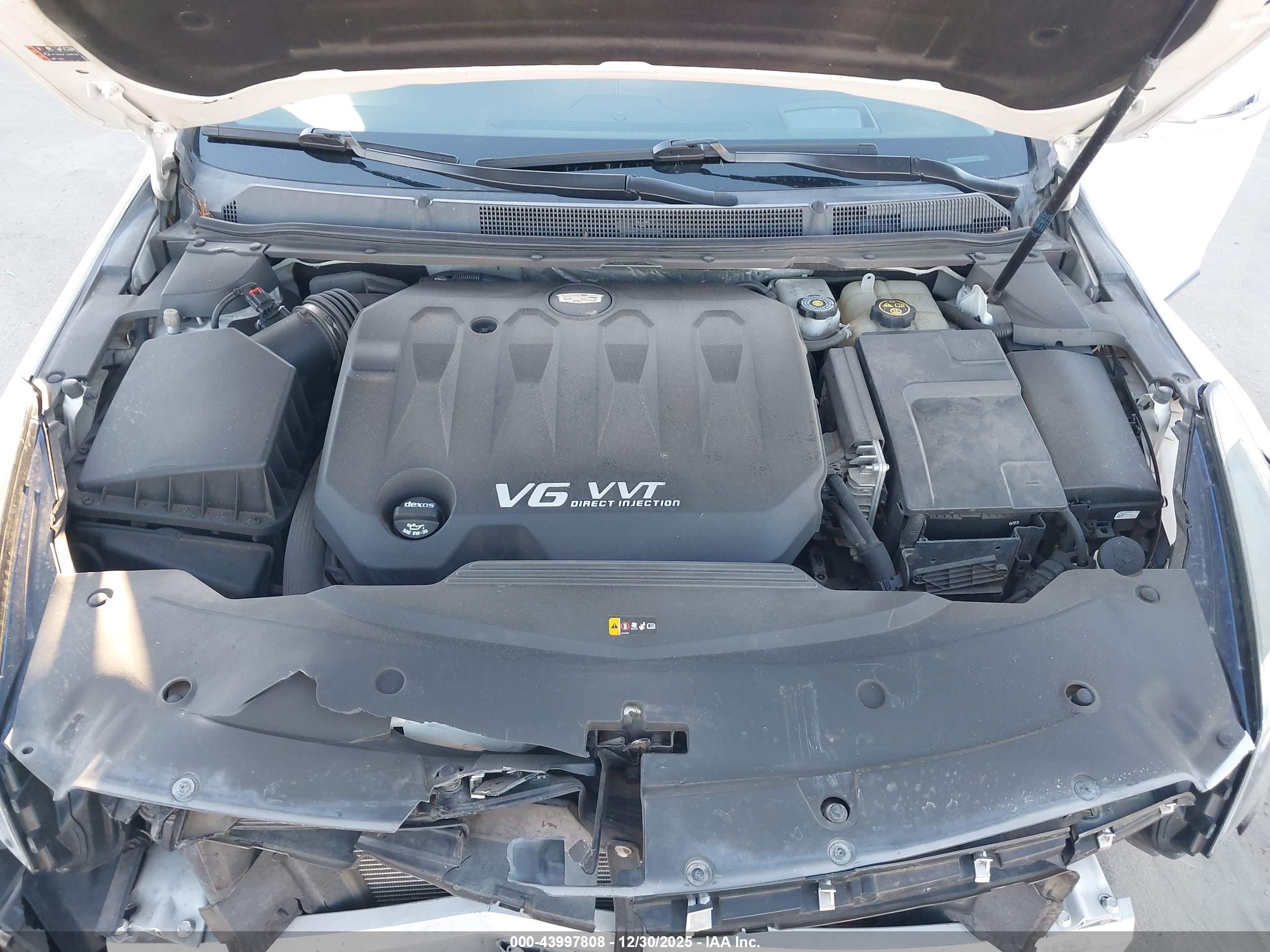 CADILLAC XTS image 10