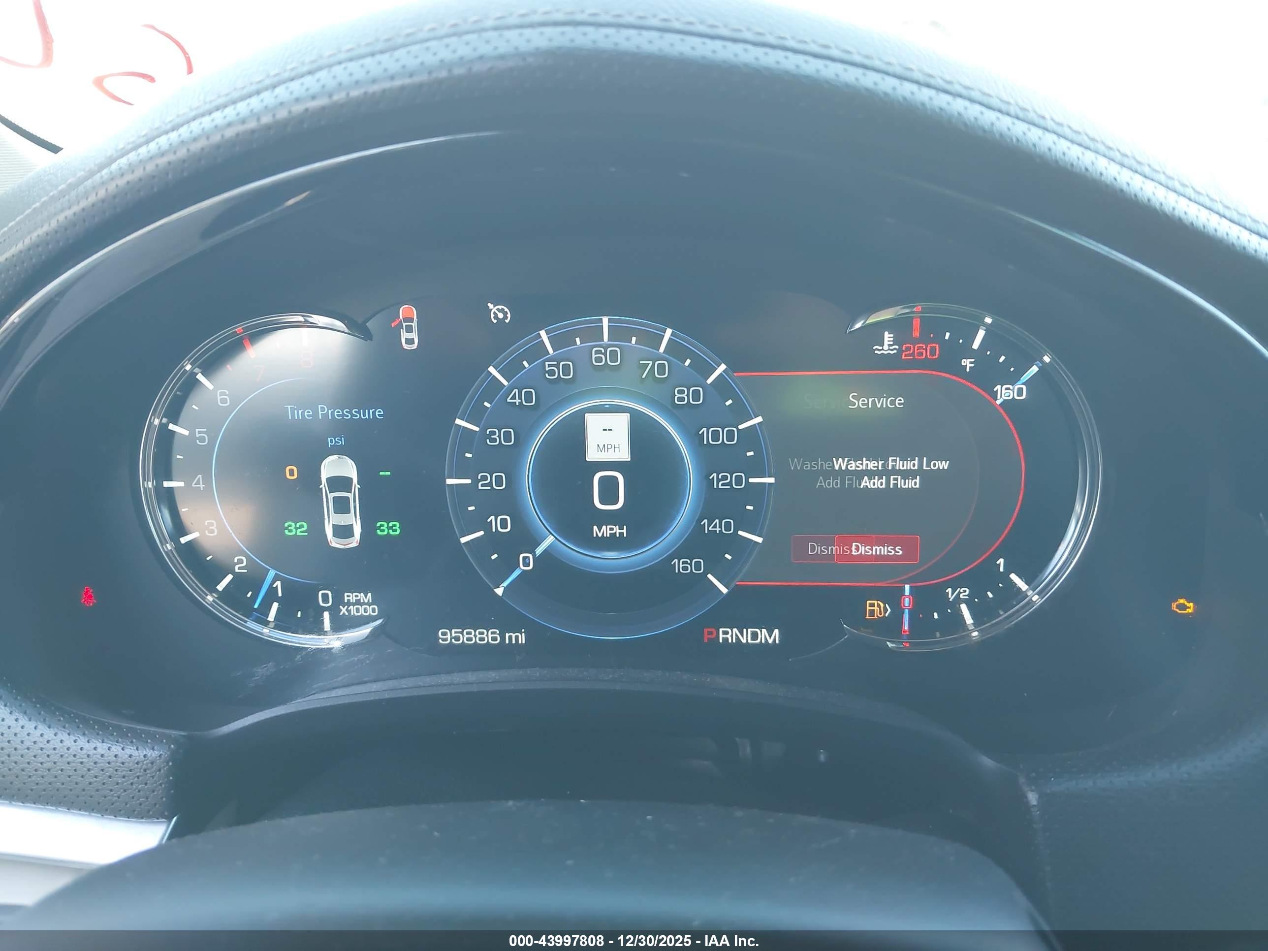 CADILLAC XTS image 7