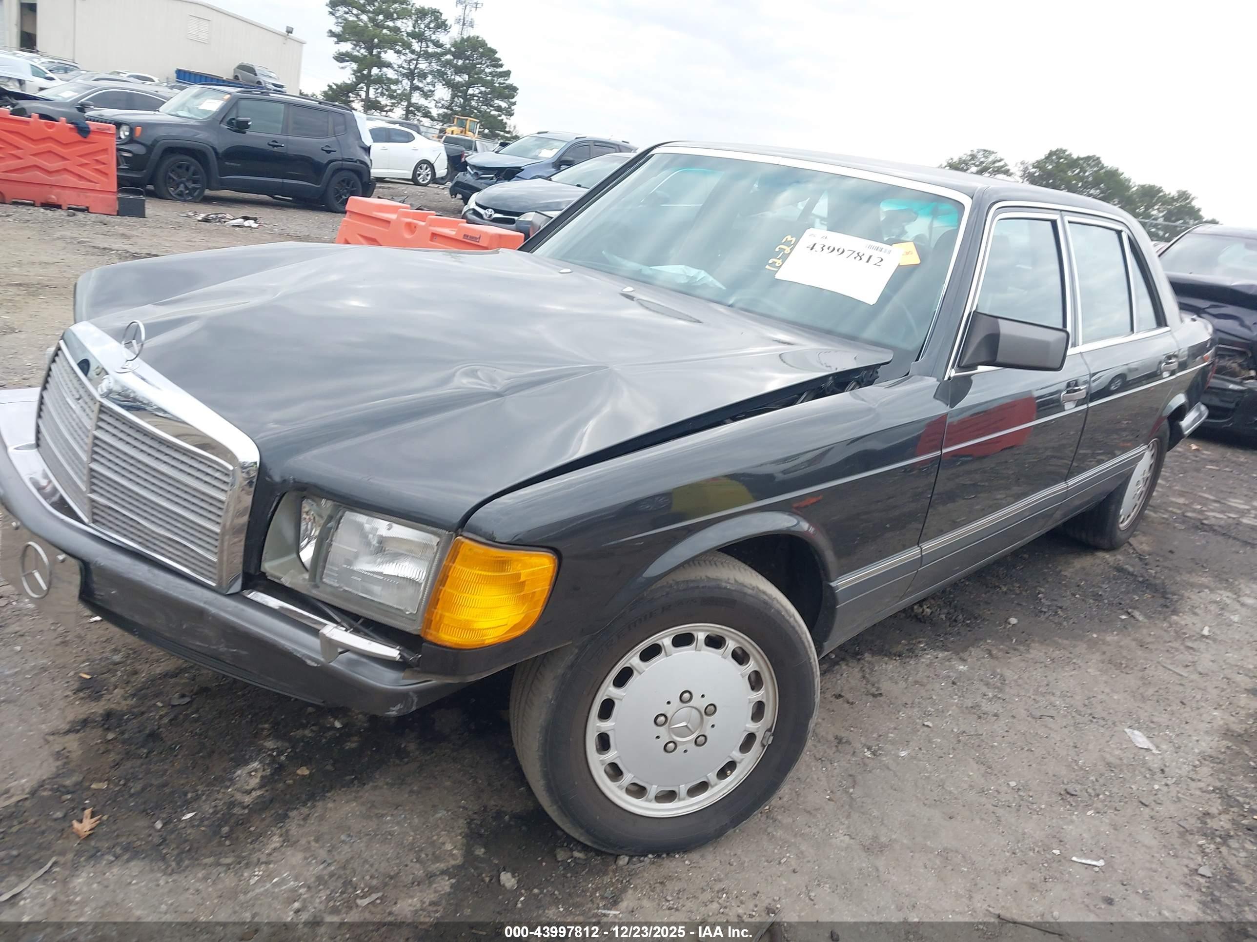 MERCEDES-BENZ 420 image 2