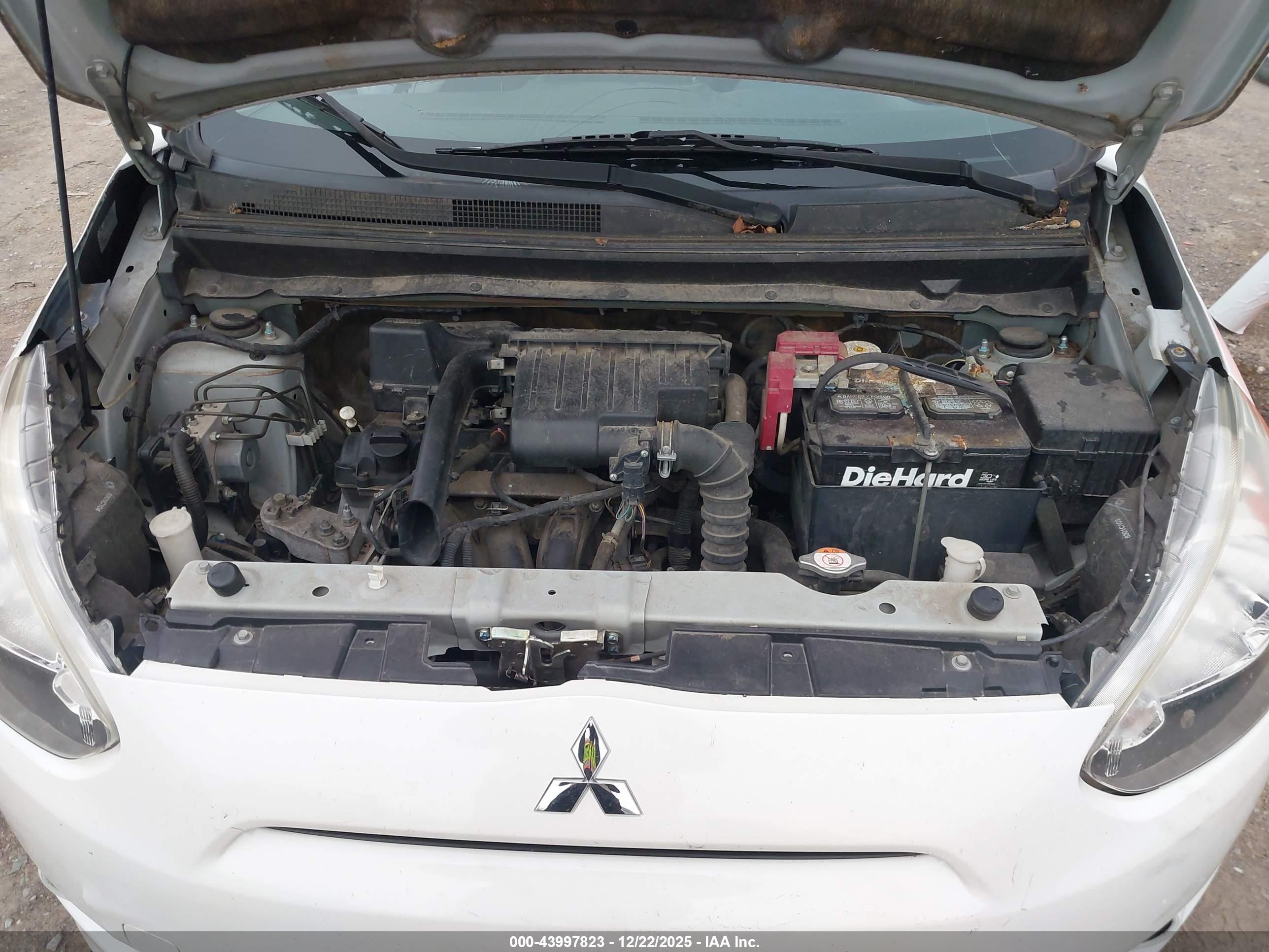 MITSUBISHI MIRAGE image 10
