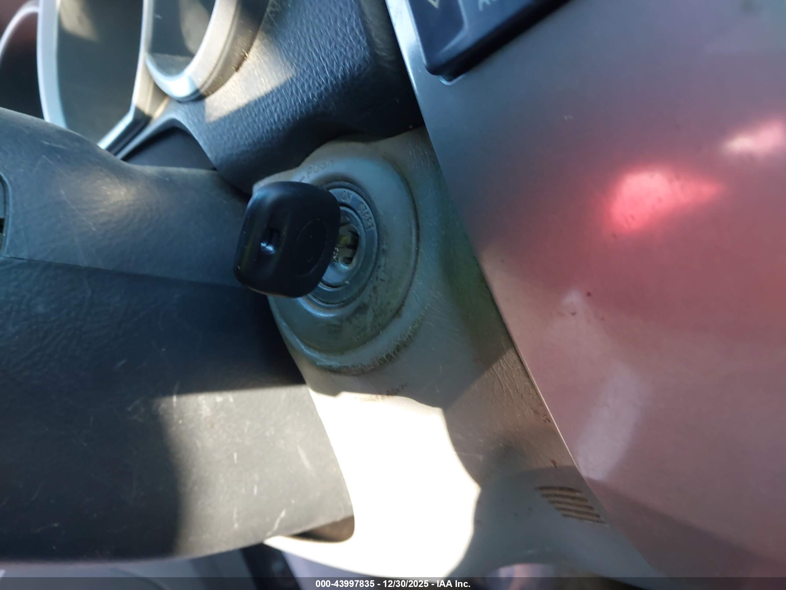 TOYOTA 4RUNNER image 11