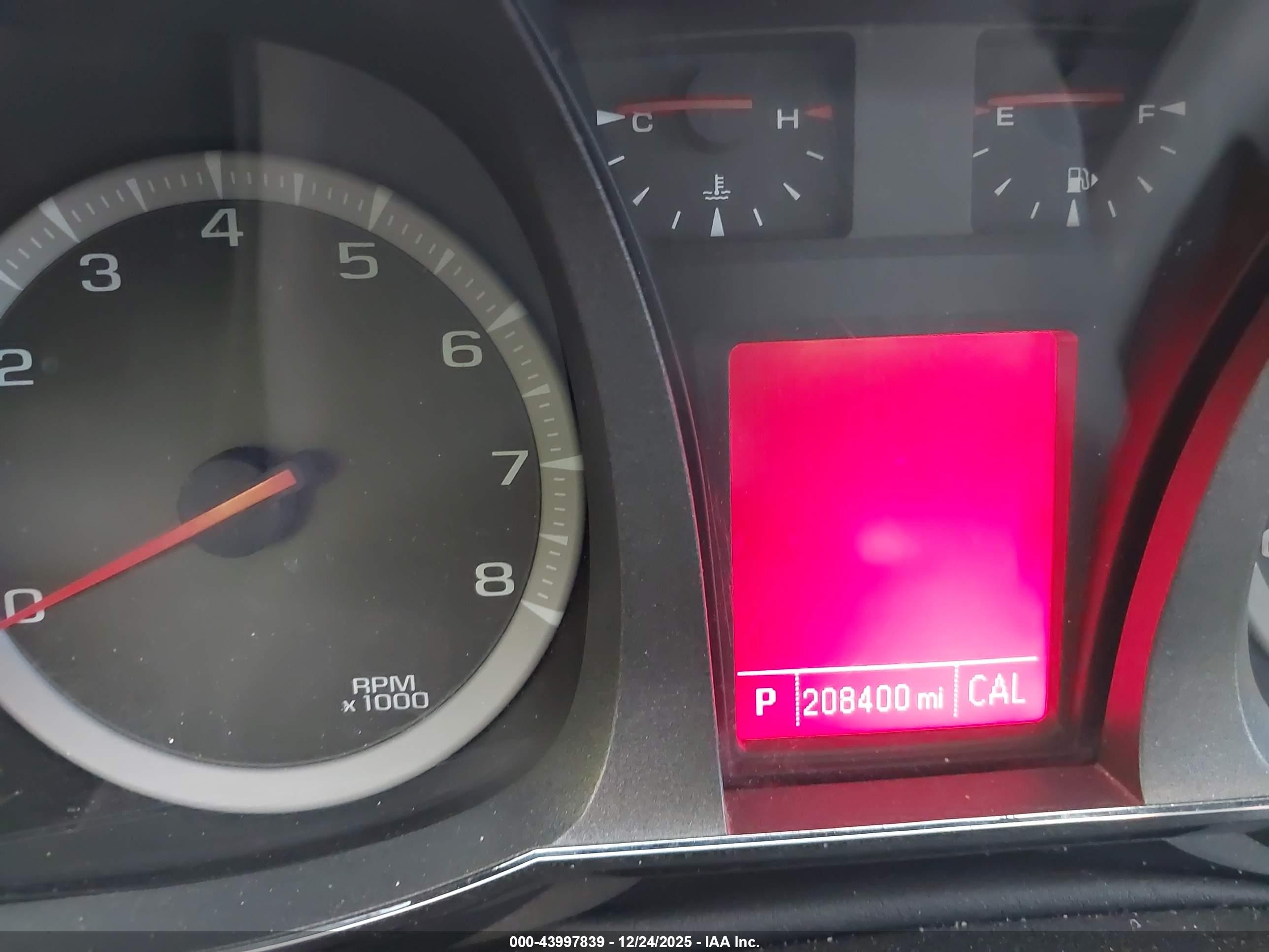 GMC TERRAIN image 7