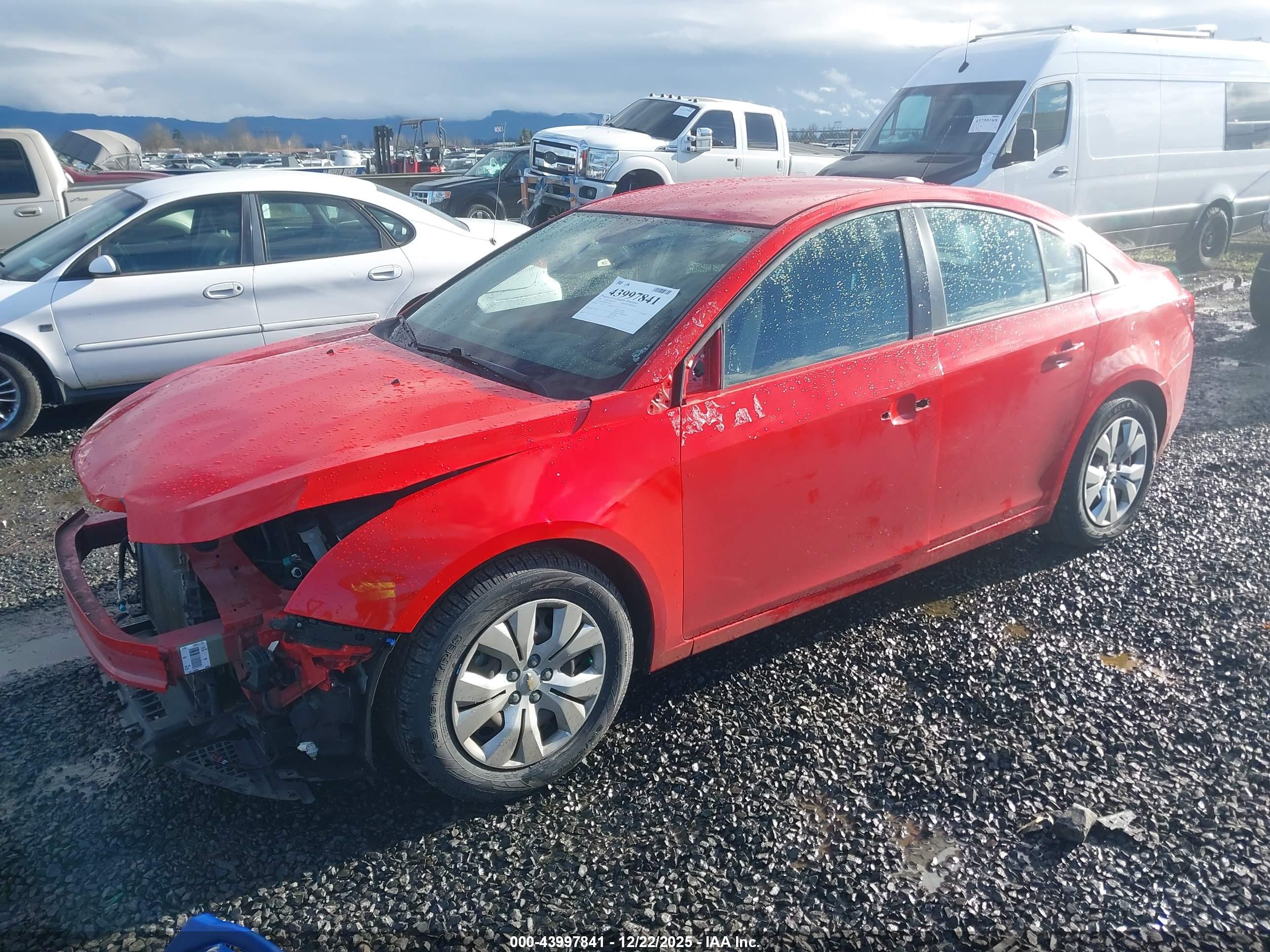 CHEVROLET CRUZE image 2