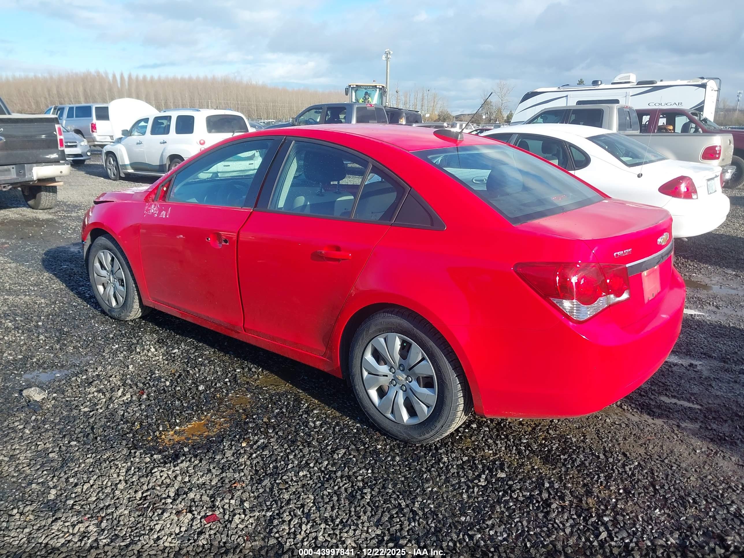 CHEVROLET CRUZE image 3