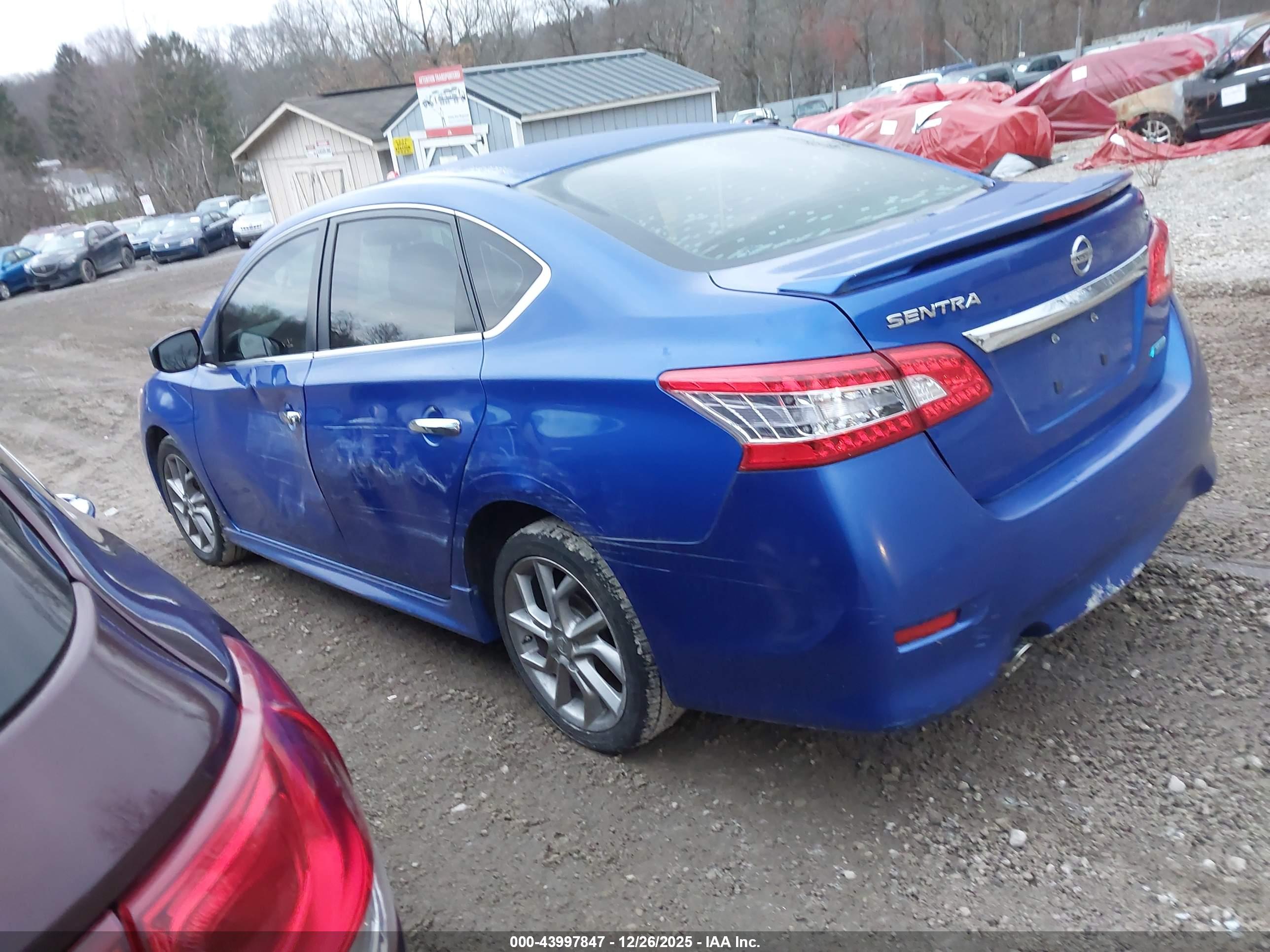 NISSAN SENTRA image 3