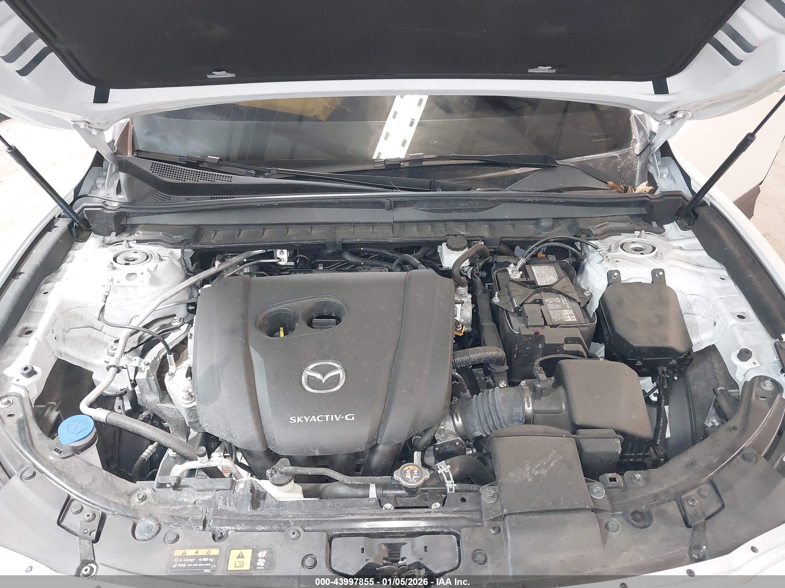 MAZDA CX-50 image 10