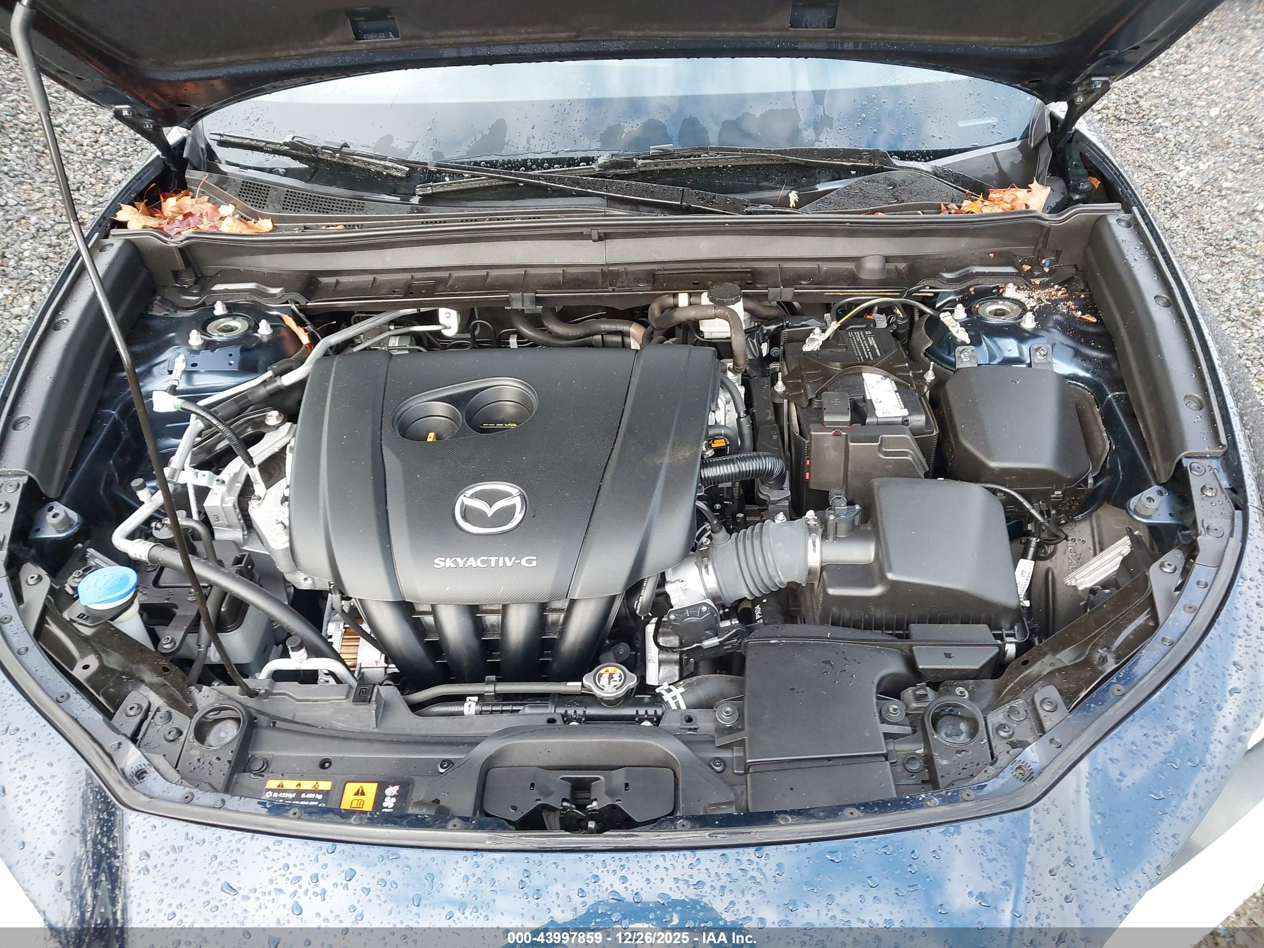 MAZDA CX-30 image 10