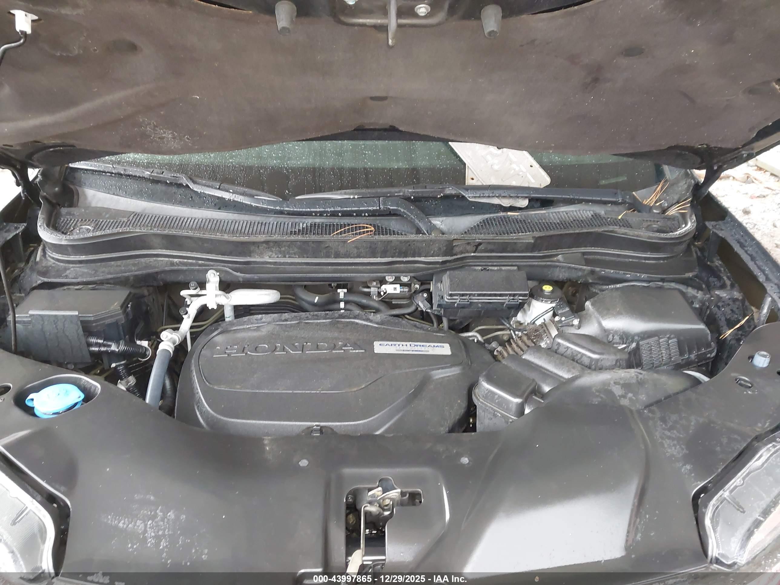 HONDA RIDGELINE image 10