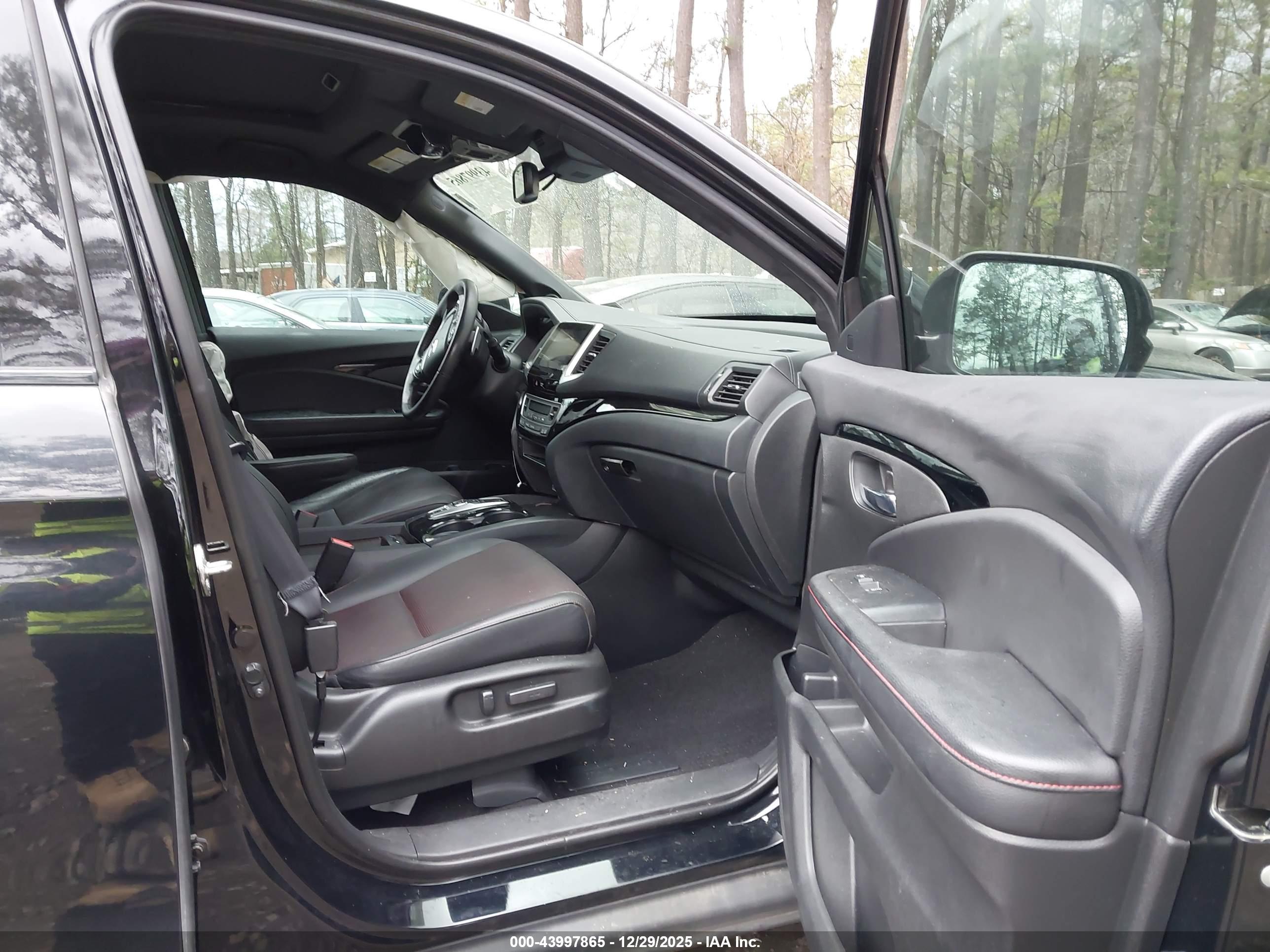HONDA RIDGELINE image 5