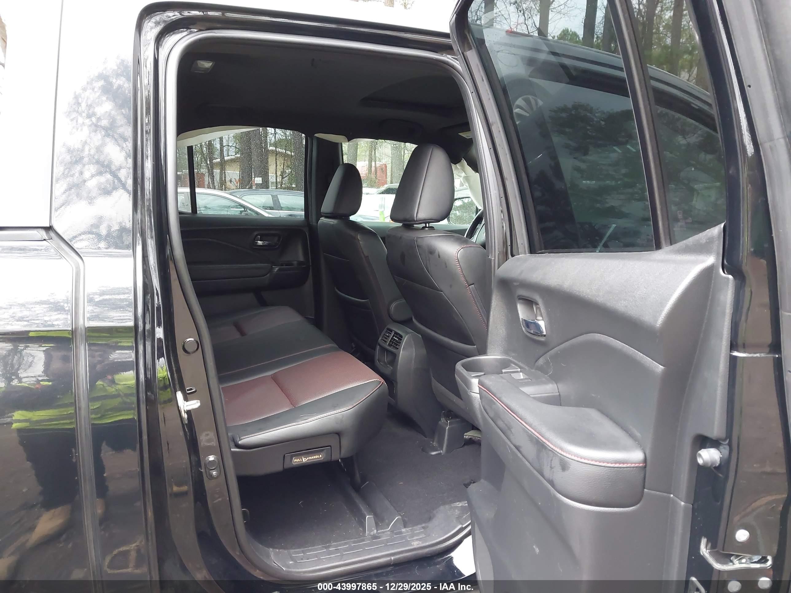 HONDA RIDGELINE image 8
