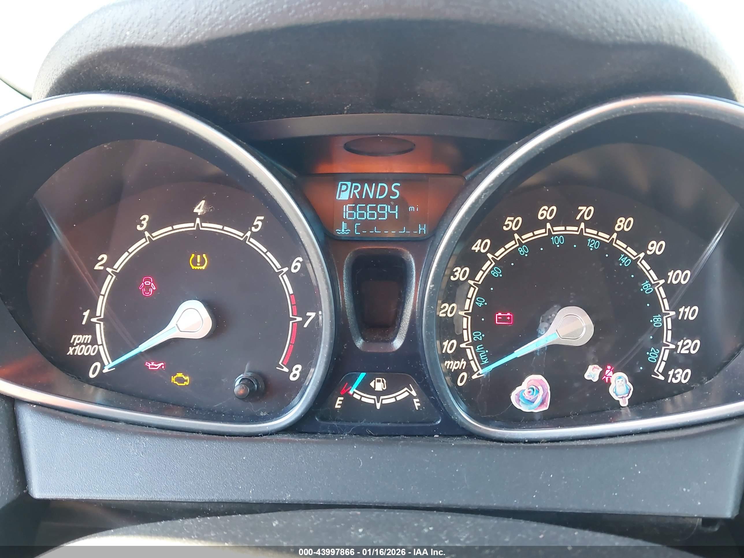 FORD FIESTA image 7