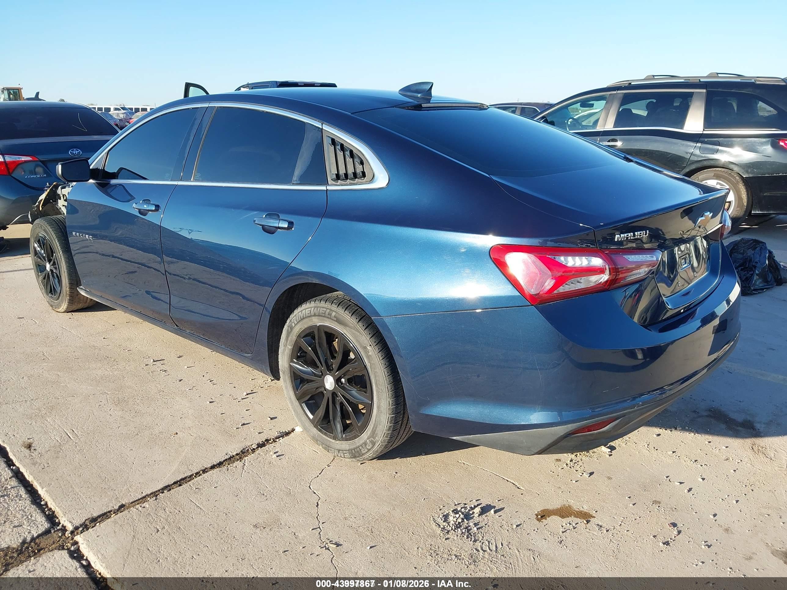 CHEVROLET MALIBU image 3