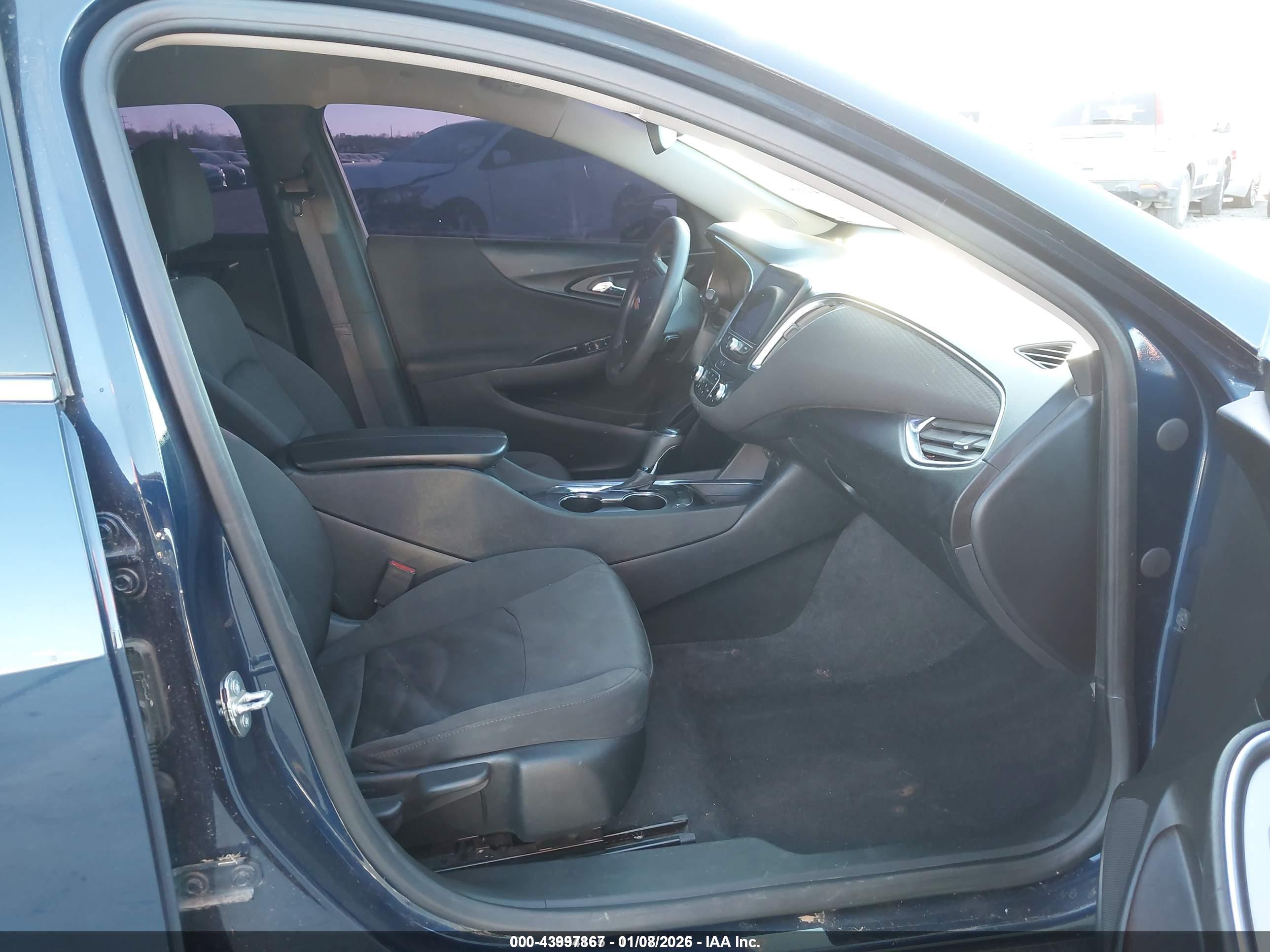 CHEVROLET MALIBU image 5
