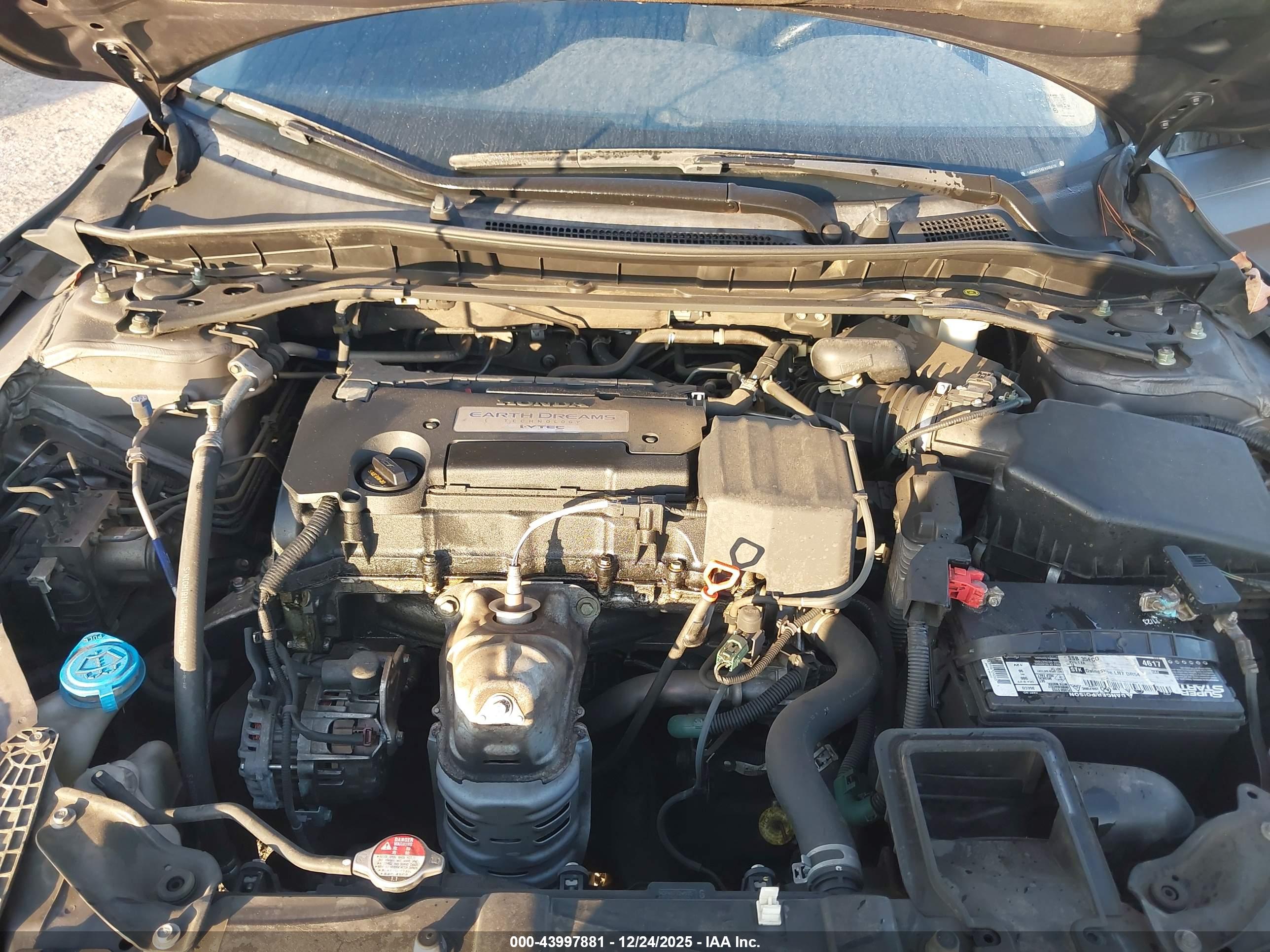 HONDA ACCORD image 10