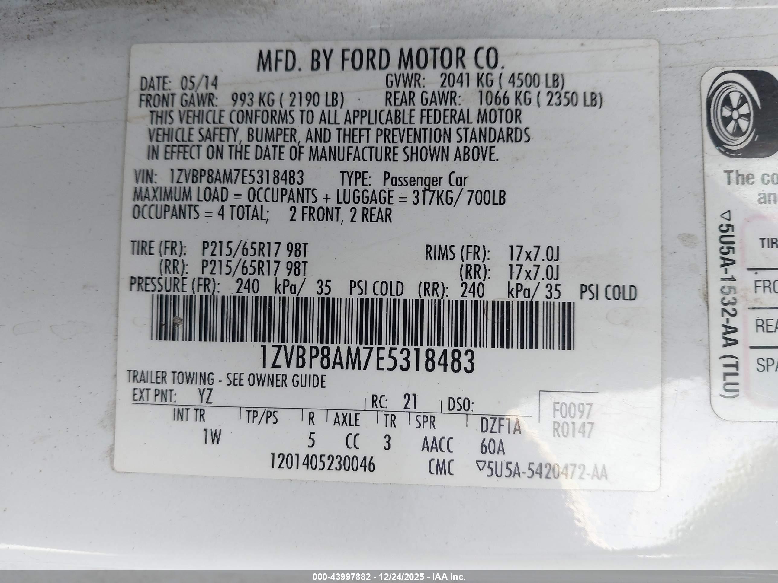 FORD MUSTANG image 9