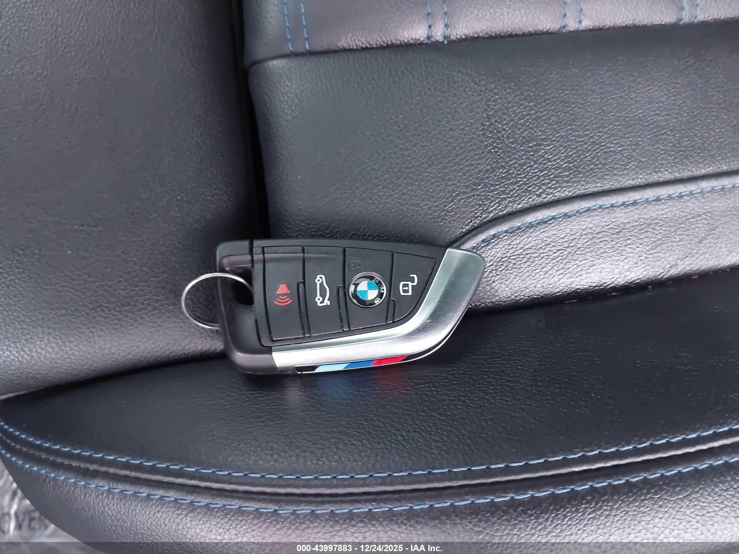 BMW M240 image 11
