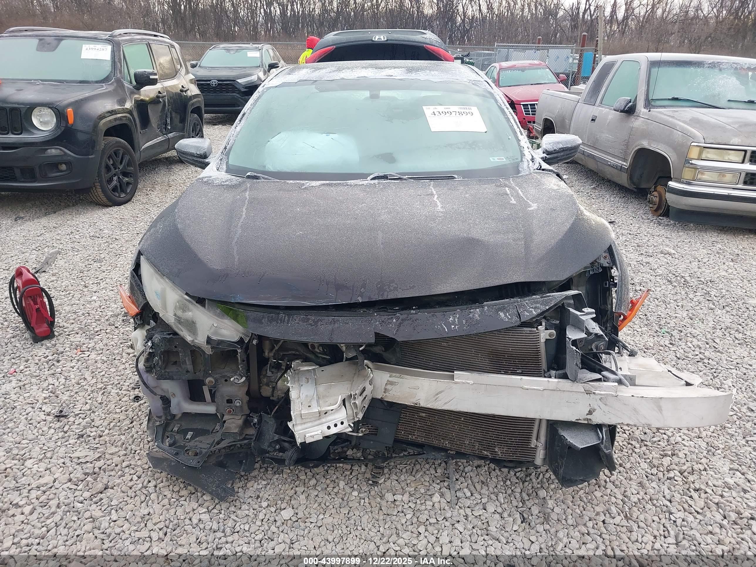HONDA CIVIC image 6