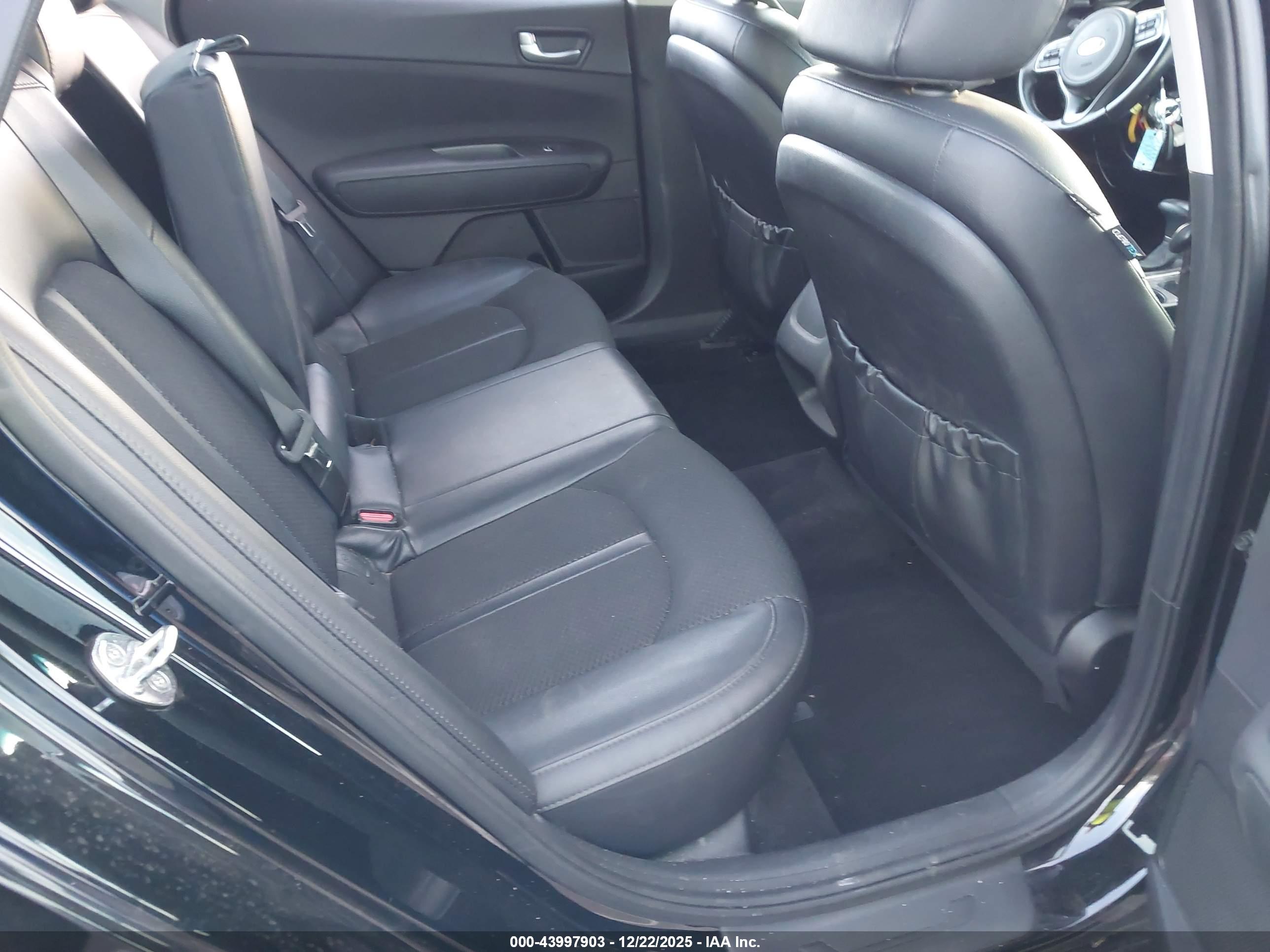 KIA OPTIMA image 8