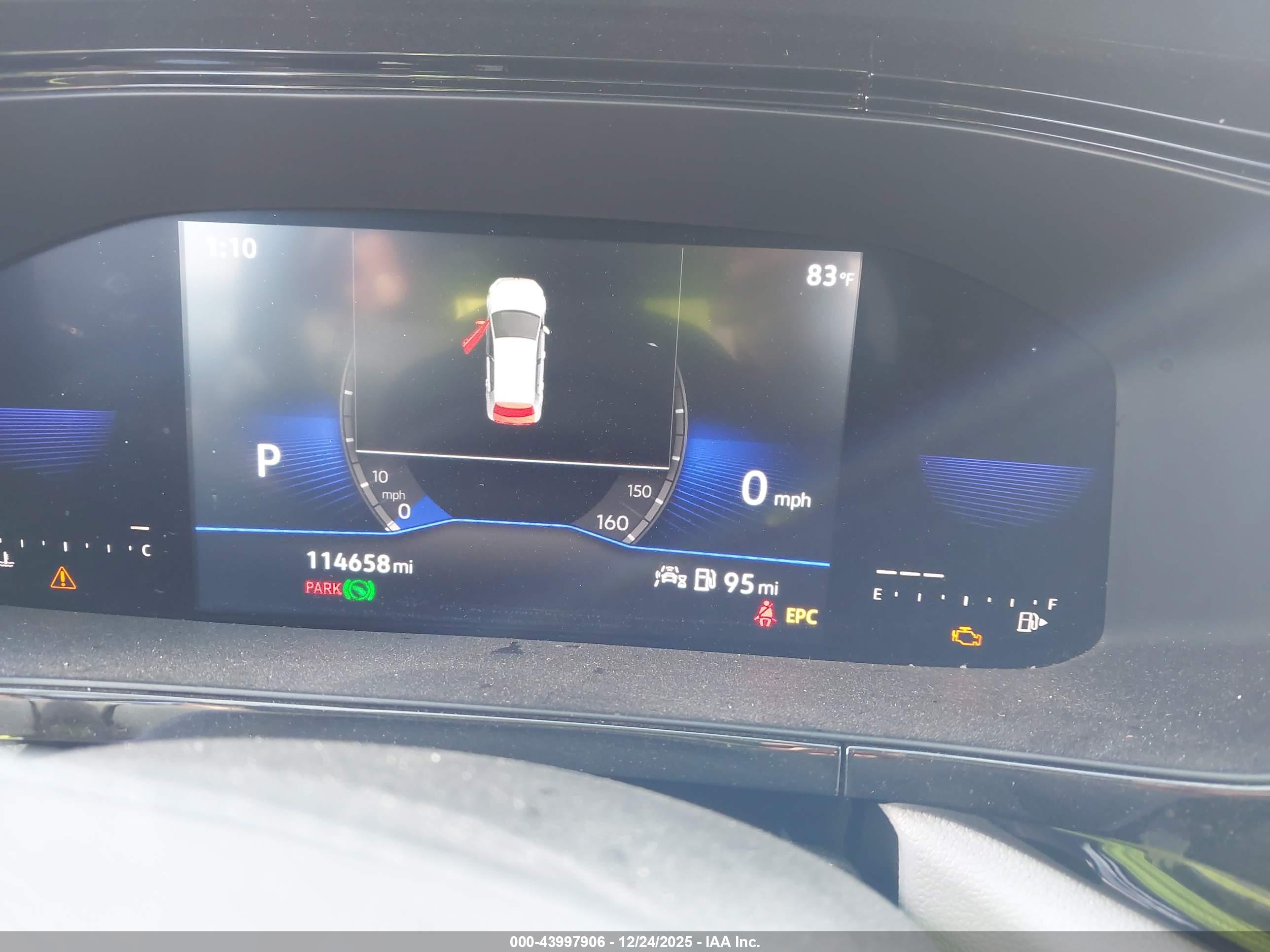 VOLKSWAGEN TAOS image 7