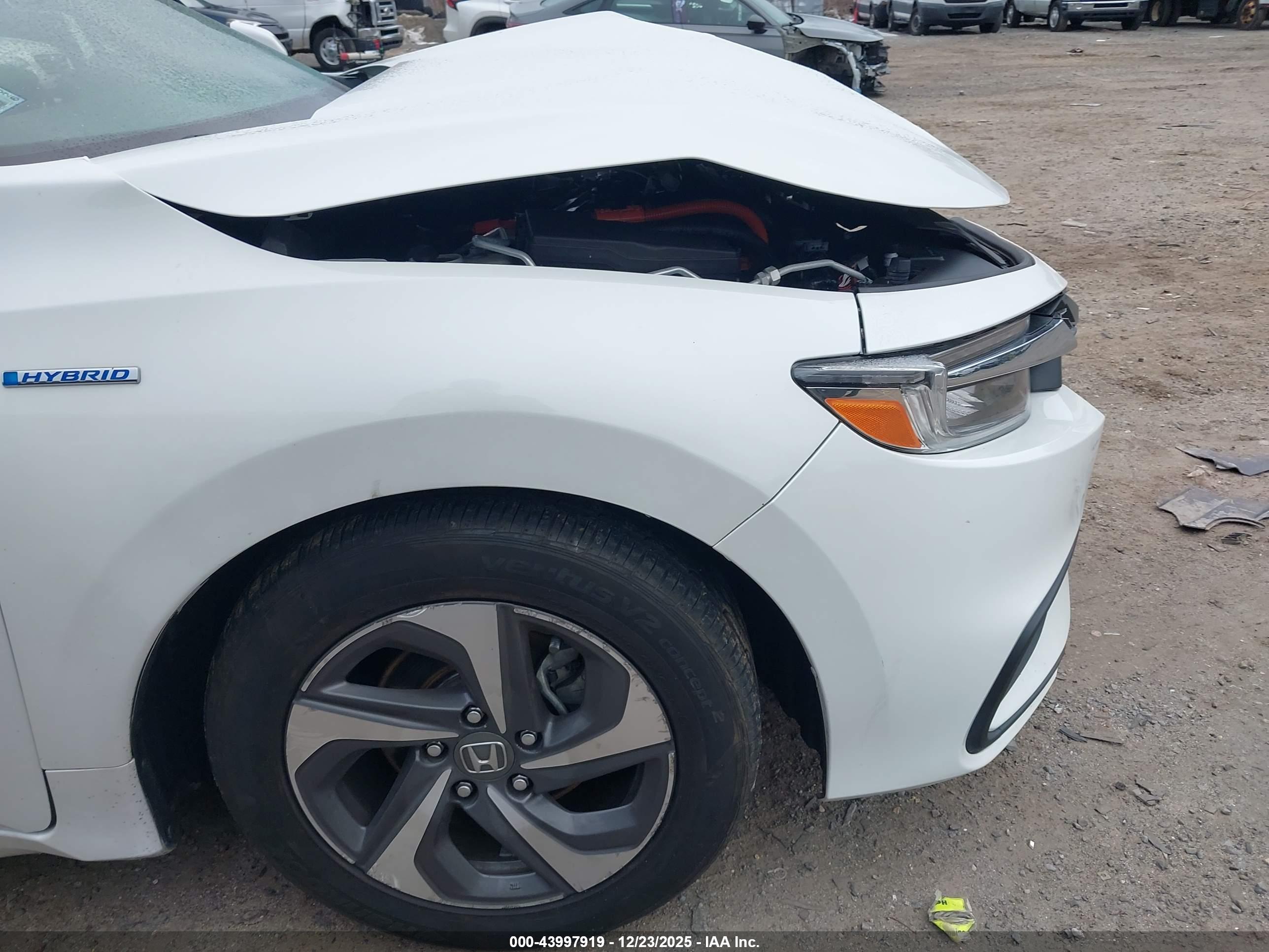 HONDA INSIGHT image 6