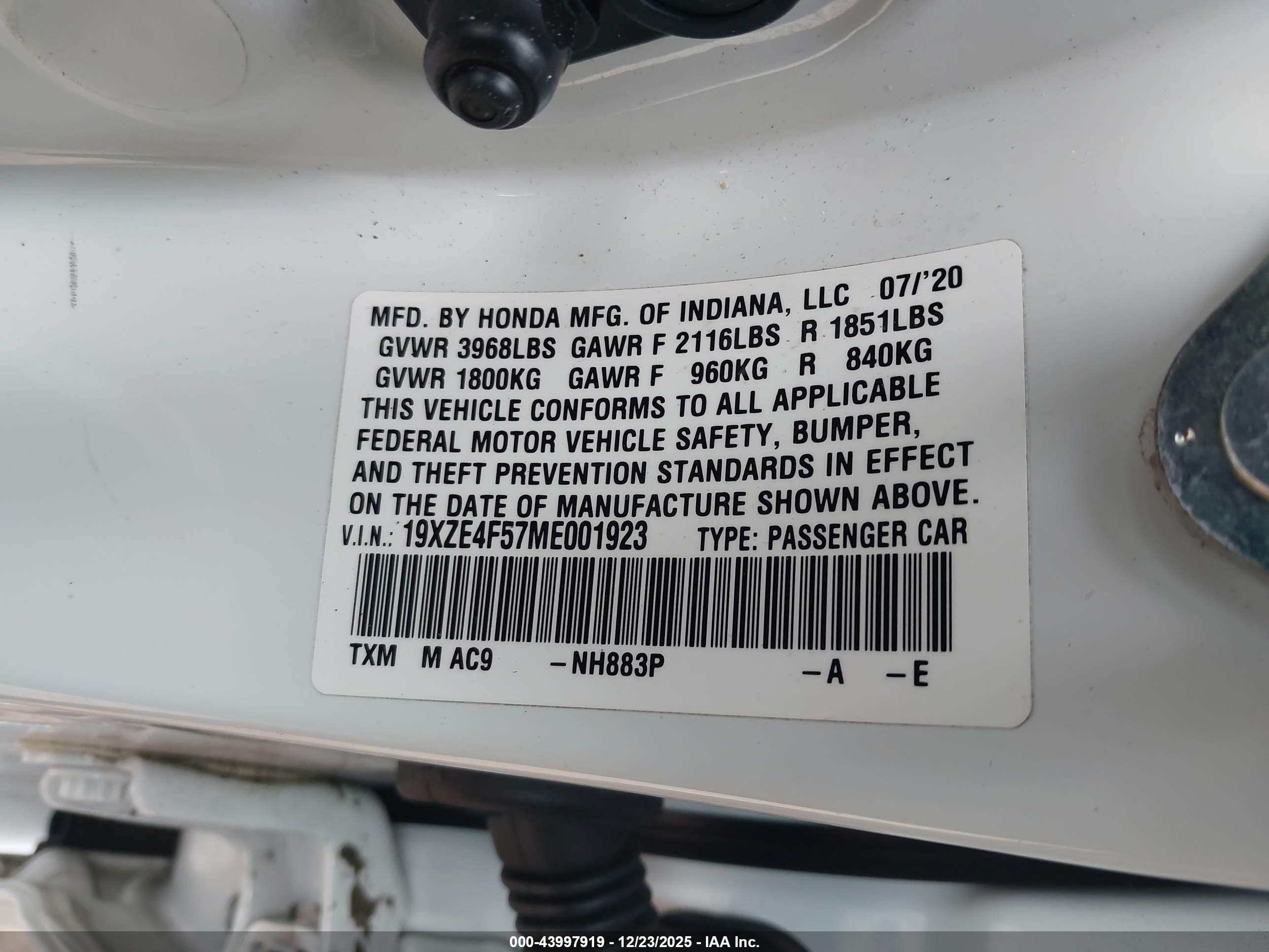 HONDA INSIGHT image 9