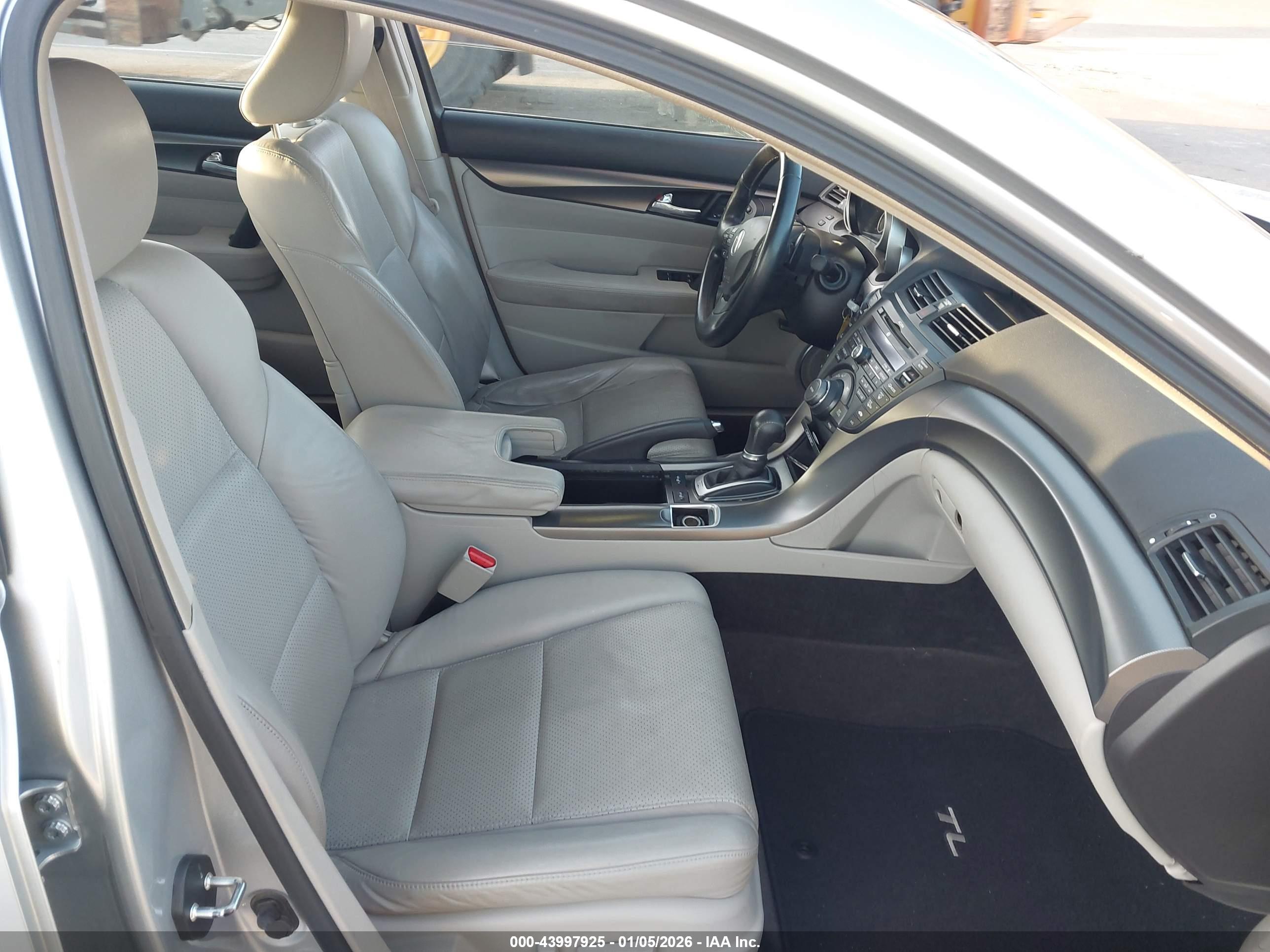 ACURA TL image 5