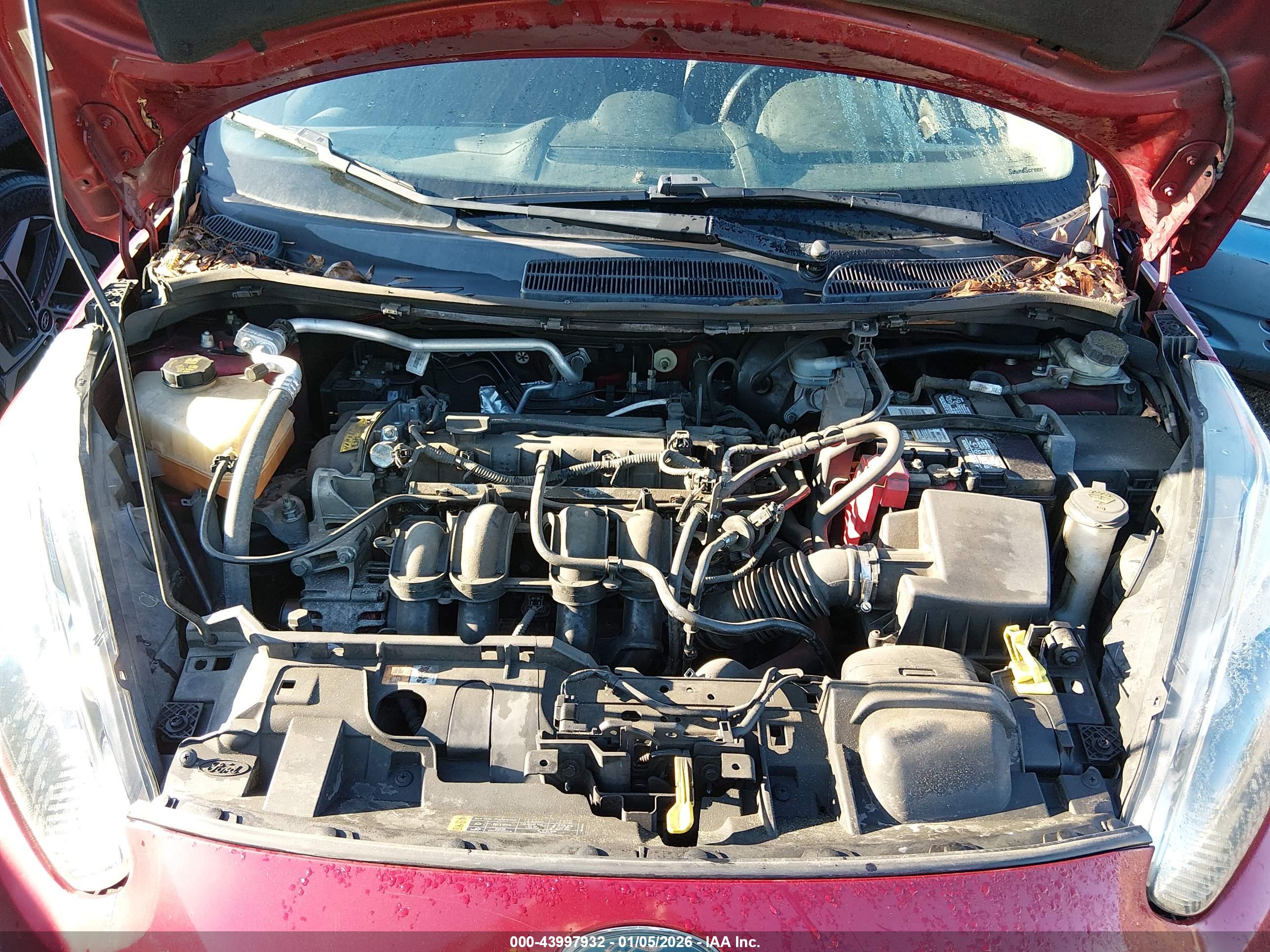 FORD FIESTA image 10