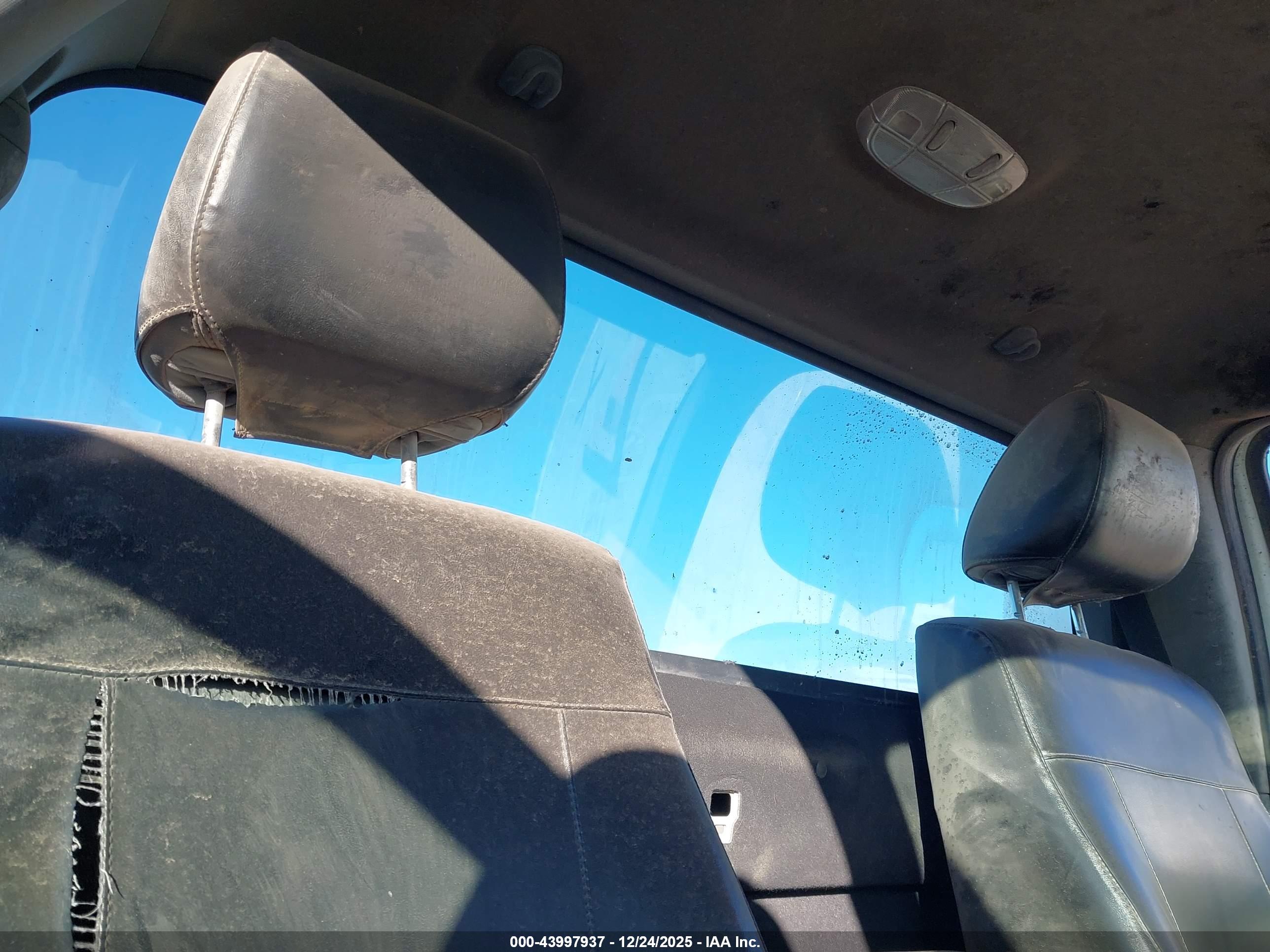 FORD F-250 image 8